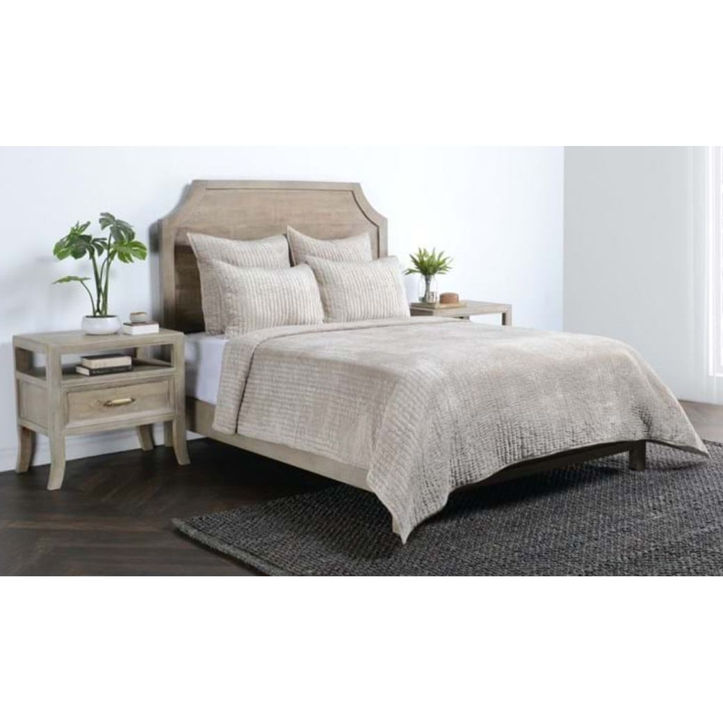 Bari Velvet Pebble 3-Piece Queen Quilt Set - Soft & Luxurious Bedding for Cozy Bedroom Decor | Perfect for Master Bedrooms, Guest Rooms & Airbnb Stays