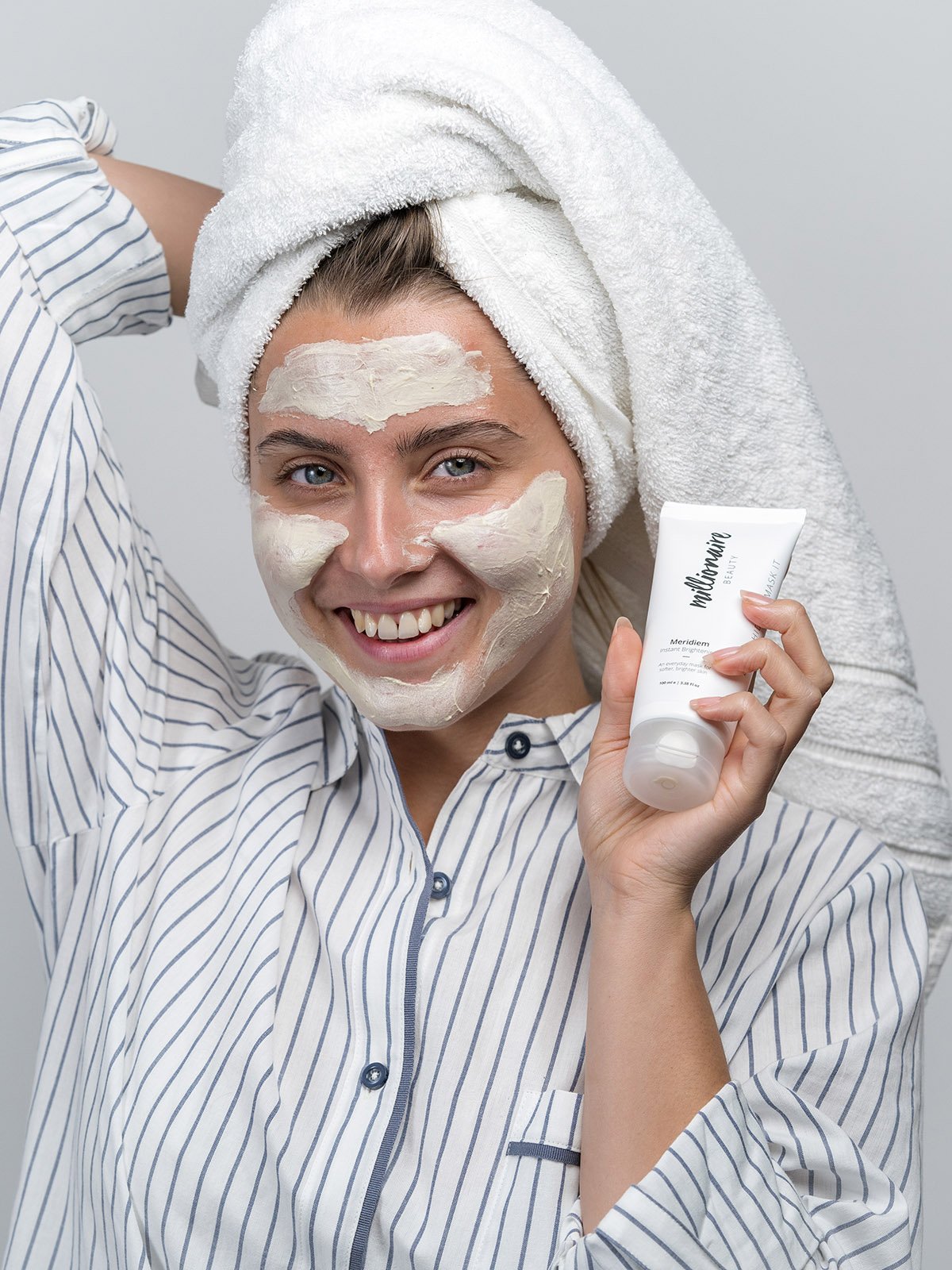 Millionaire Meridiem Instant Brightening Face Mask - Hydrating & Glow Boosting Sheet Mask for Dull Skin - Perfect for Daily Skincare Routine & Special Occasions
