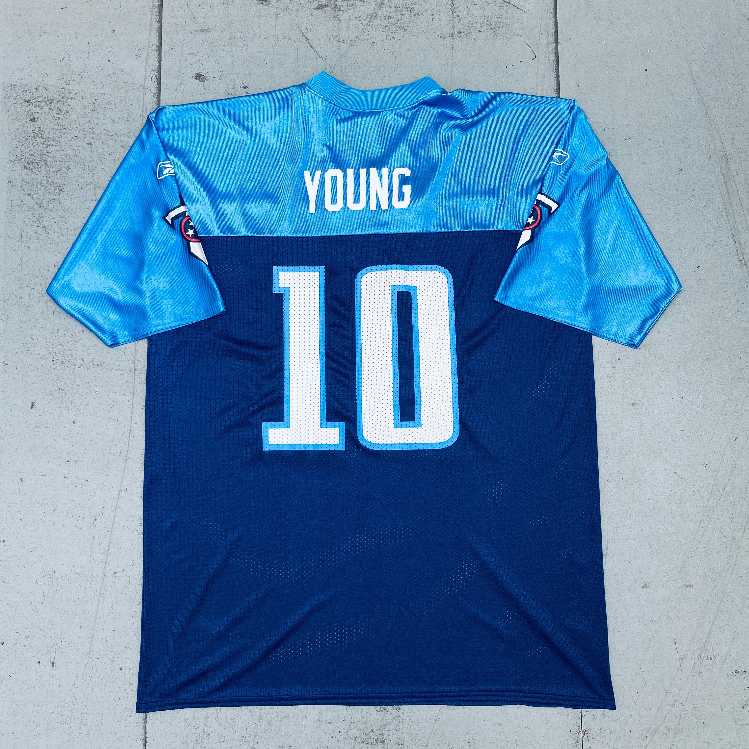Vince Young Tennessee Titans 2007/08 NFL Jersey (XL) – Authentic Football Jersey for Fans, Game Day & Collectibles