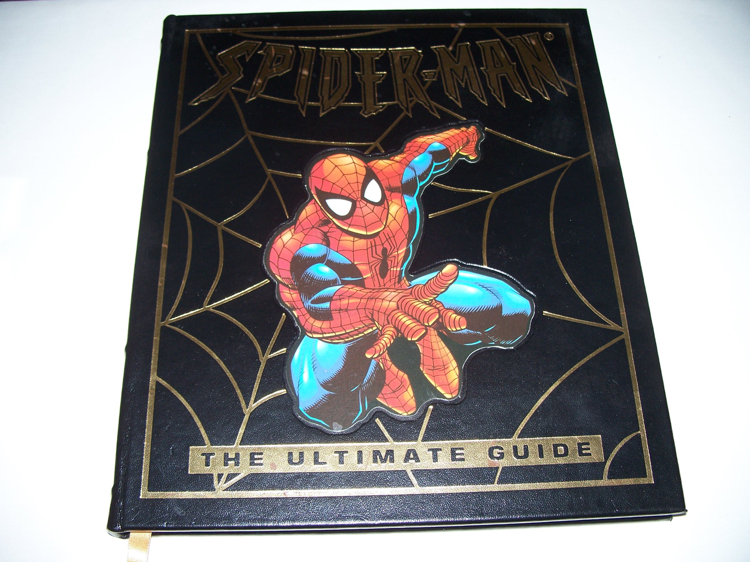 Spider-Man: The Ultimate Guide Book - Marvel Comics Character Encyclopedia, History & Facts | Perfect Gift for Superhero Fans, Collectors & Kids | Reading, Gifting & Collecting