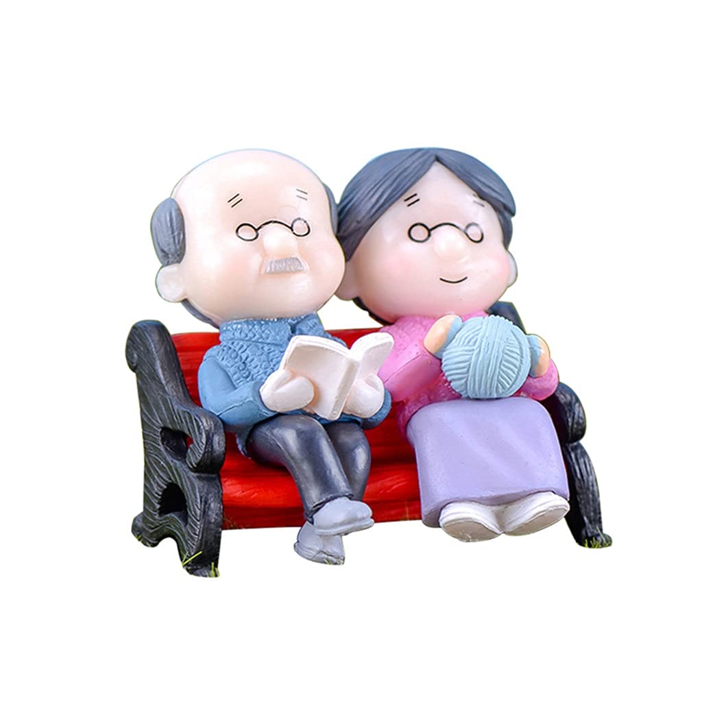 Miniature Plastic Park Bench Statue - Grandpa & Grandma Model for Garden Decor, Landscape Ornament, and Outdoor Sculpture | Perfect for Fairy Gardens, Miniature Displays, and Backyard Landscaping