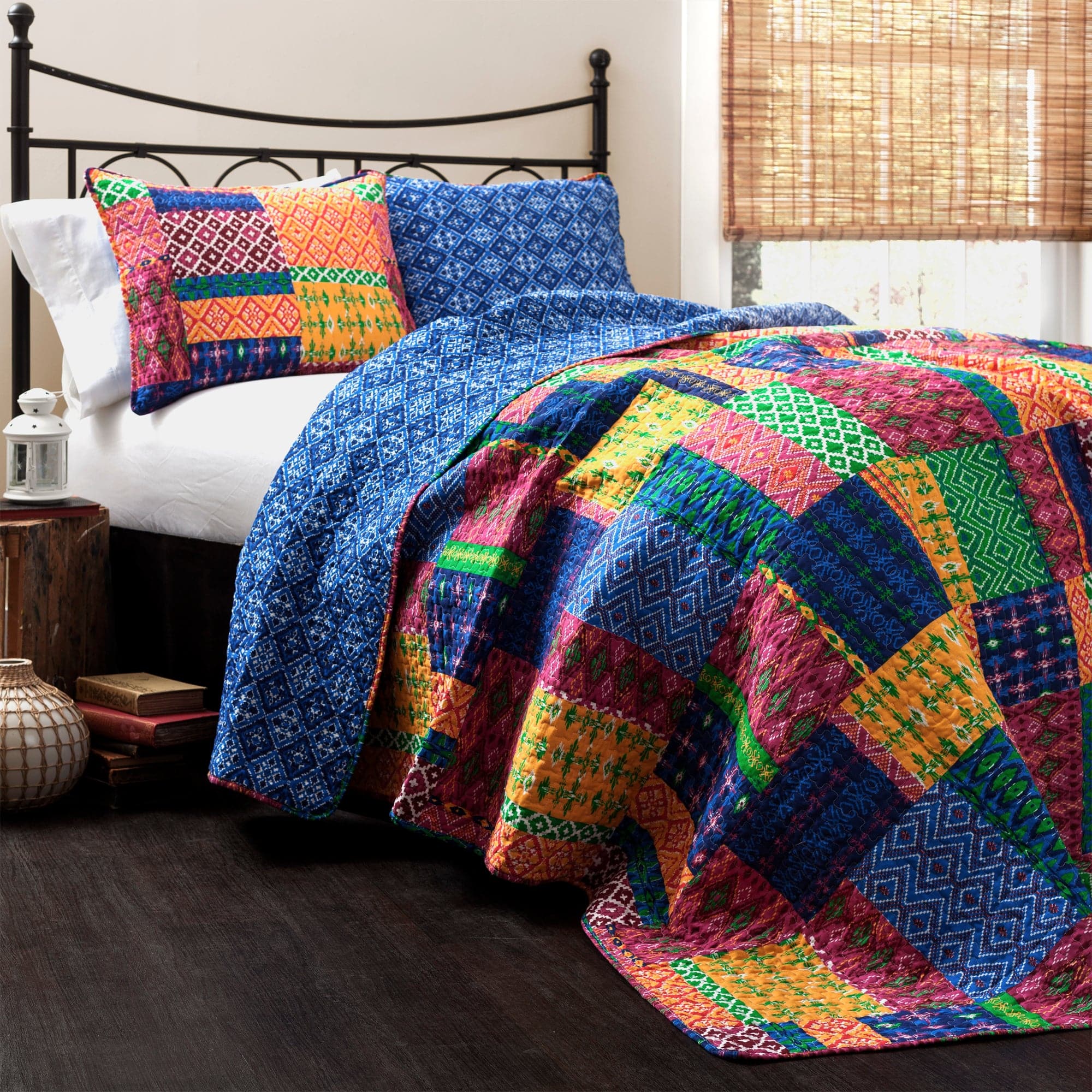 Misha 3-Piece Quilt Set - Queen Size Bedding, Soft Microfiber Comforter with Pillow Shams - Perfect for Cozy Bedrooms, Guest Rooms & Home Decor