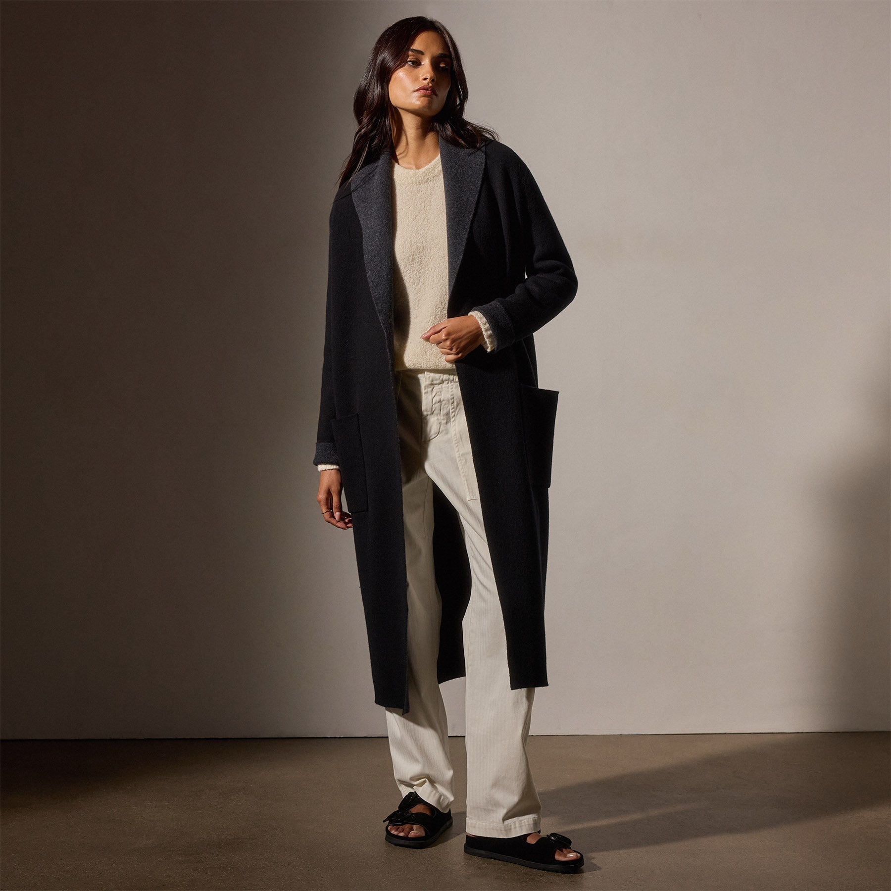 Luxury Cashmere Shawl Collar Coat for Women - Soft & Warm Winter Coat in Black/Coal - Perfect for Office, Parties & Formal Occasions