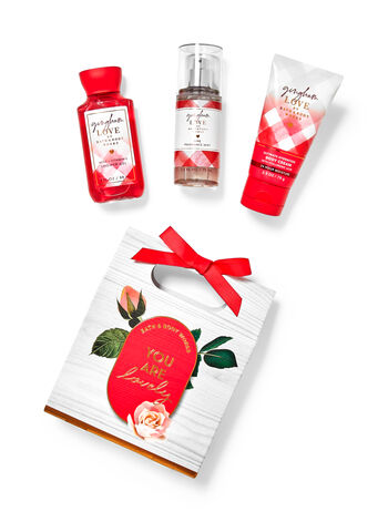 Bath & Body Works GINGHAM LOVE Mini Gift Set - Travel Size Shower Gel, Body Cream & Fragrance Mist in Decorative Gift Box with Bow | Perfect for Valentine's Day, Birthday Gifts & Travel Essentials