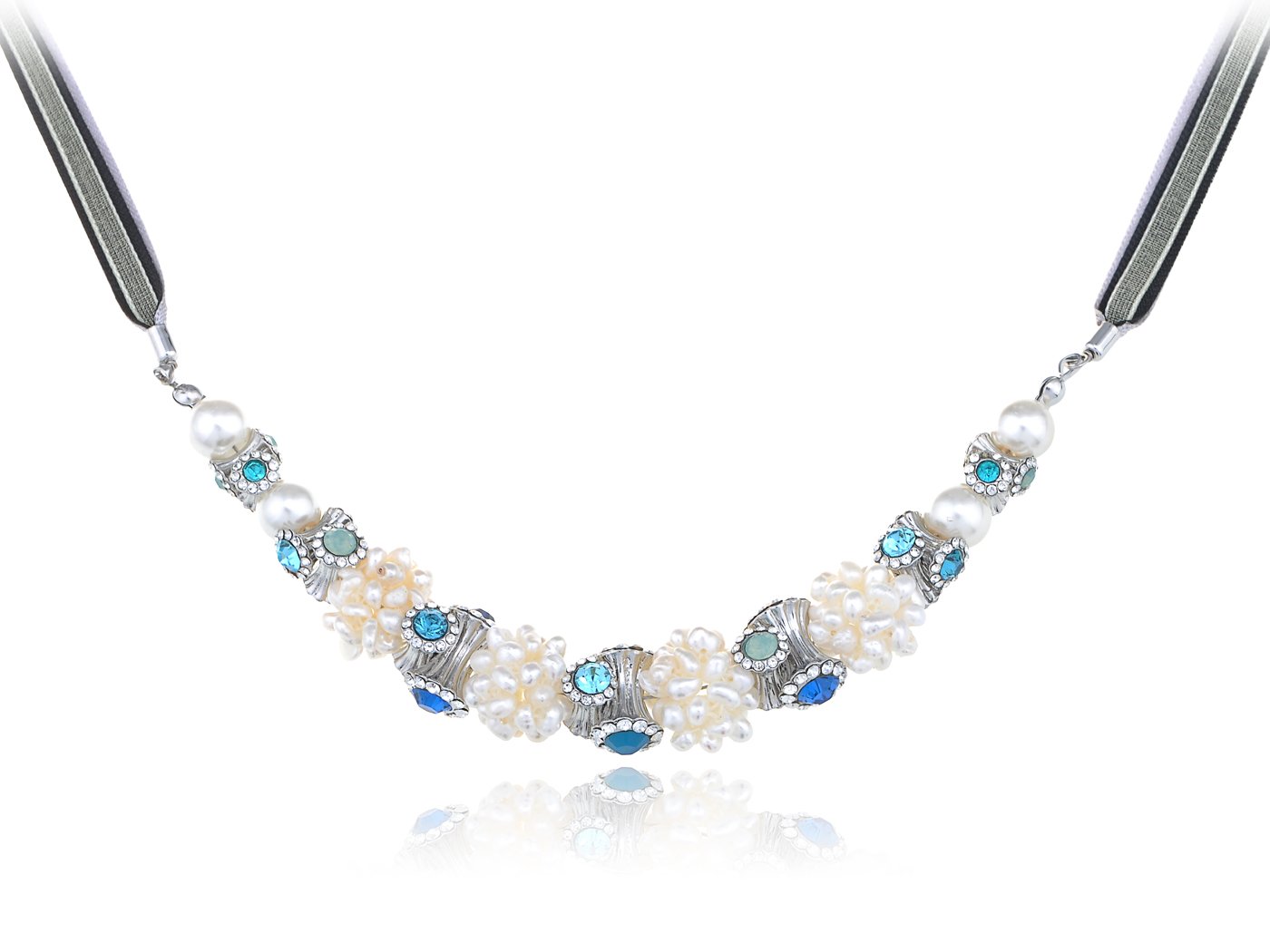 Alilang Elegant Silver-Tone Daisy Faux Pearl & Crystal Cluster Necklace for Women - Perfect for Weddings, Parties, and Special Occasions