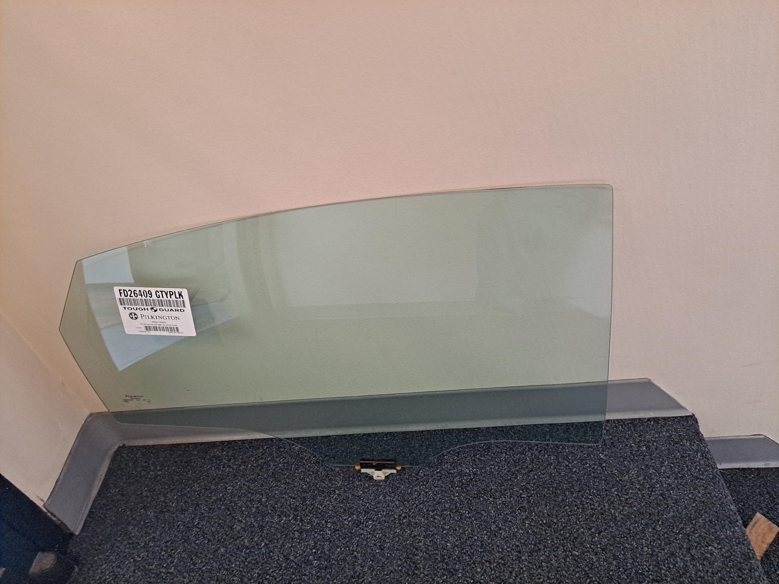 Replacement Passenger Side Right Rear Door Window Glass for 2015-2019 Hyundai Sonata - Perfect for DIY Auto Repair & Window Replacement