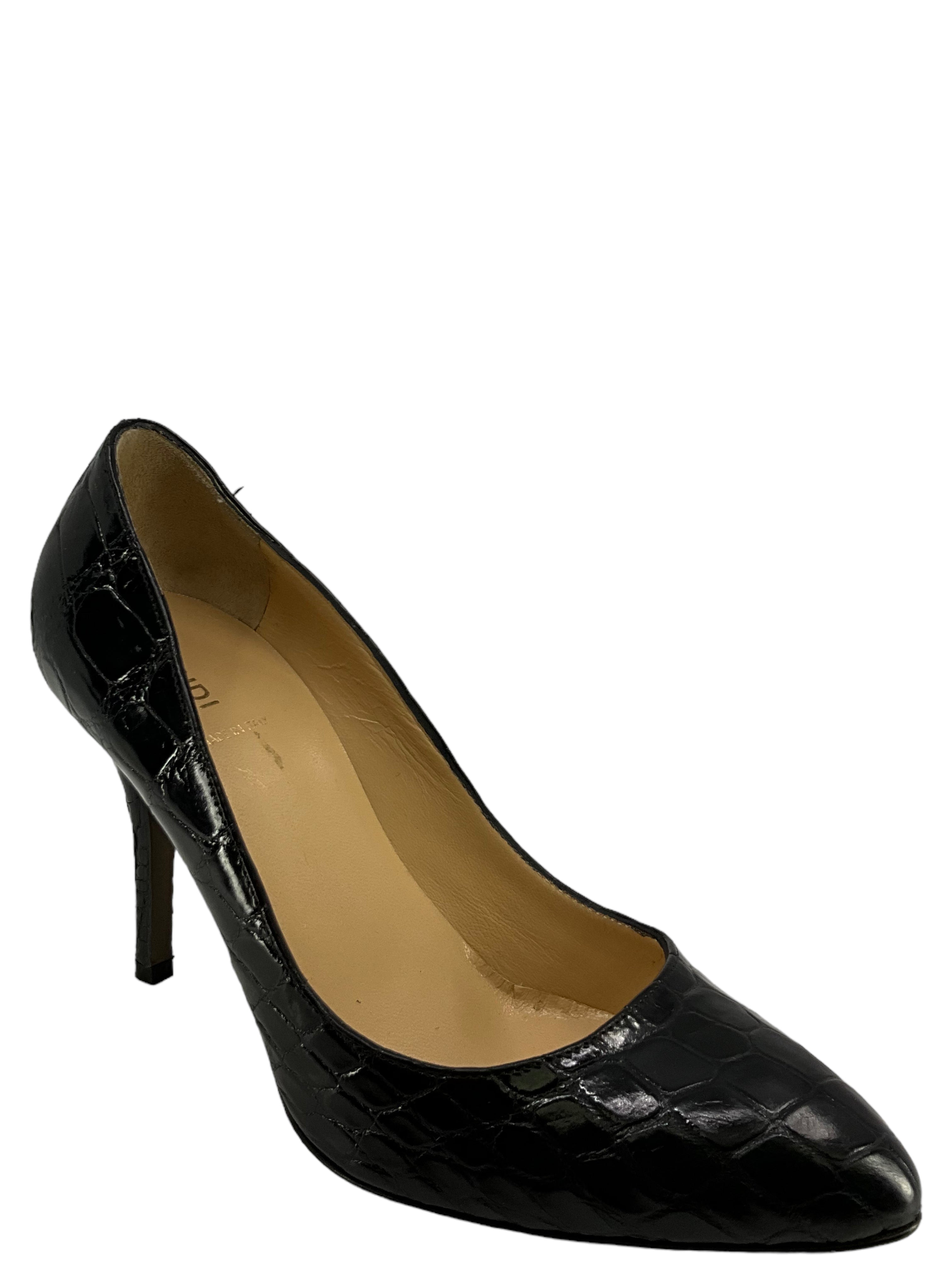 Fendi Black Crocodile Embossed Leather Pumps Women's Size 8 | Luxury High Heels for Evening Parties, Weddings & Formal Events