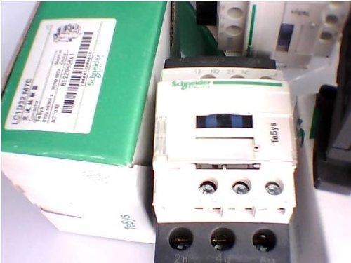 Schneider Telemecanique LC1D32M7C Contactor 220VAC - Heavy Duty Motor Starter for Industrial Automation & HVAC Systems