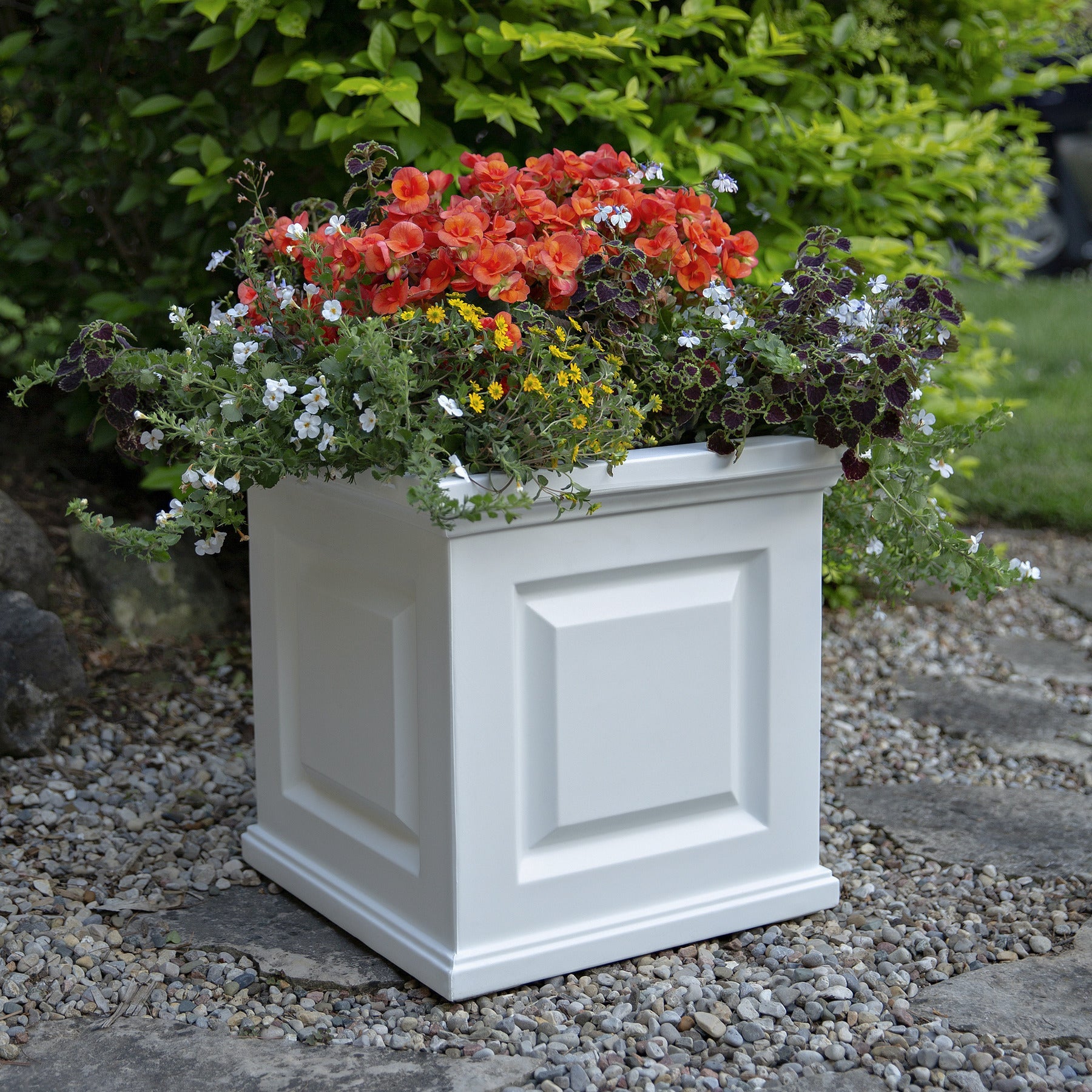 Windsor 16 x 16 Inch Square Outdoor Planter Box - Durable Resin Garden Plant Pot for Patio, Deck, Balcony & Backyard Decor