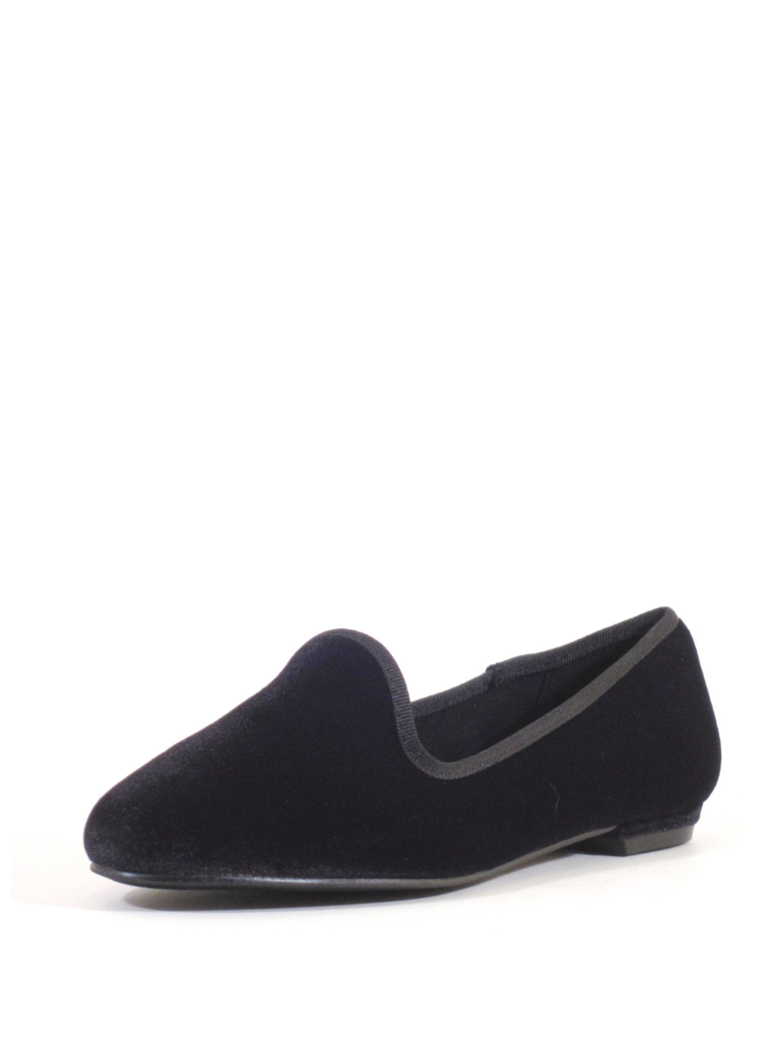 Velvet Loafers for Women - Comfortable Slip-On Chain Detail Shoes - Perfect for Casual Outings, Office Wear & Date Nights