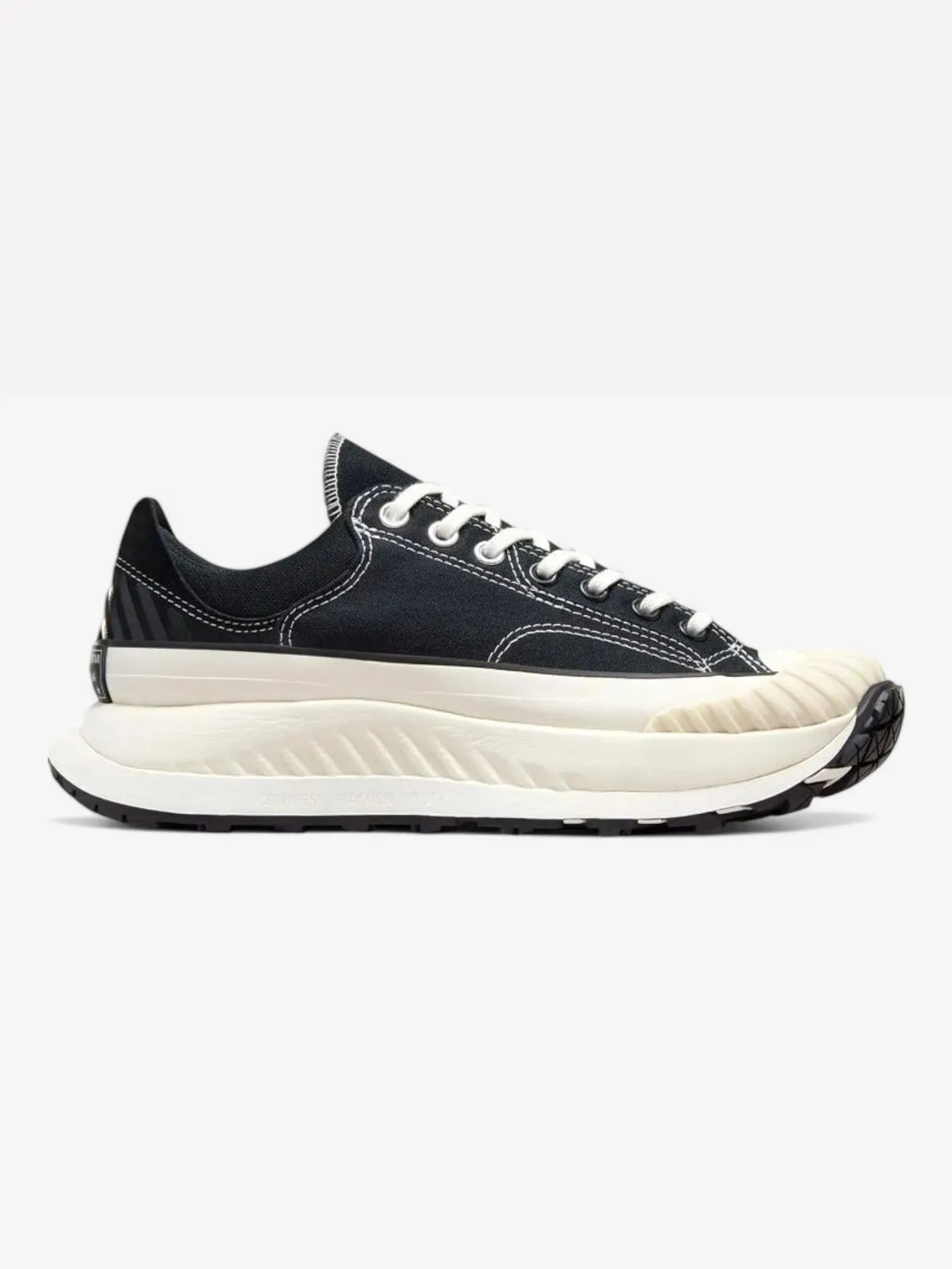 Converse Chuck 70 High Top Sneakers - Black & White Canvas Shoes for Men & Women | Casual Streetwear, Skateboarding & Everyday Fashion