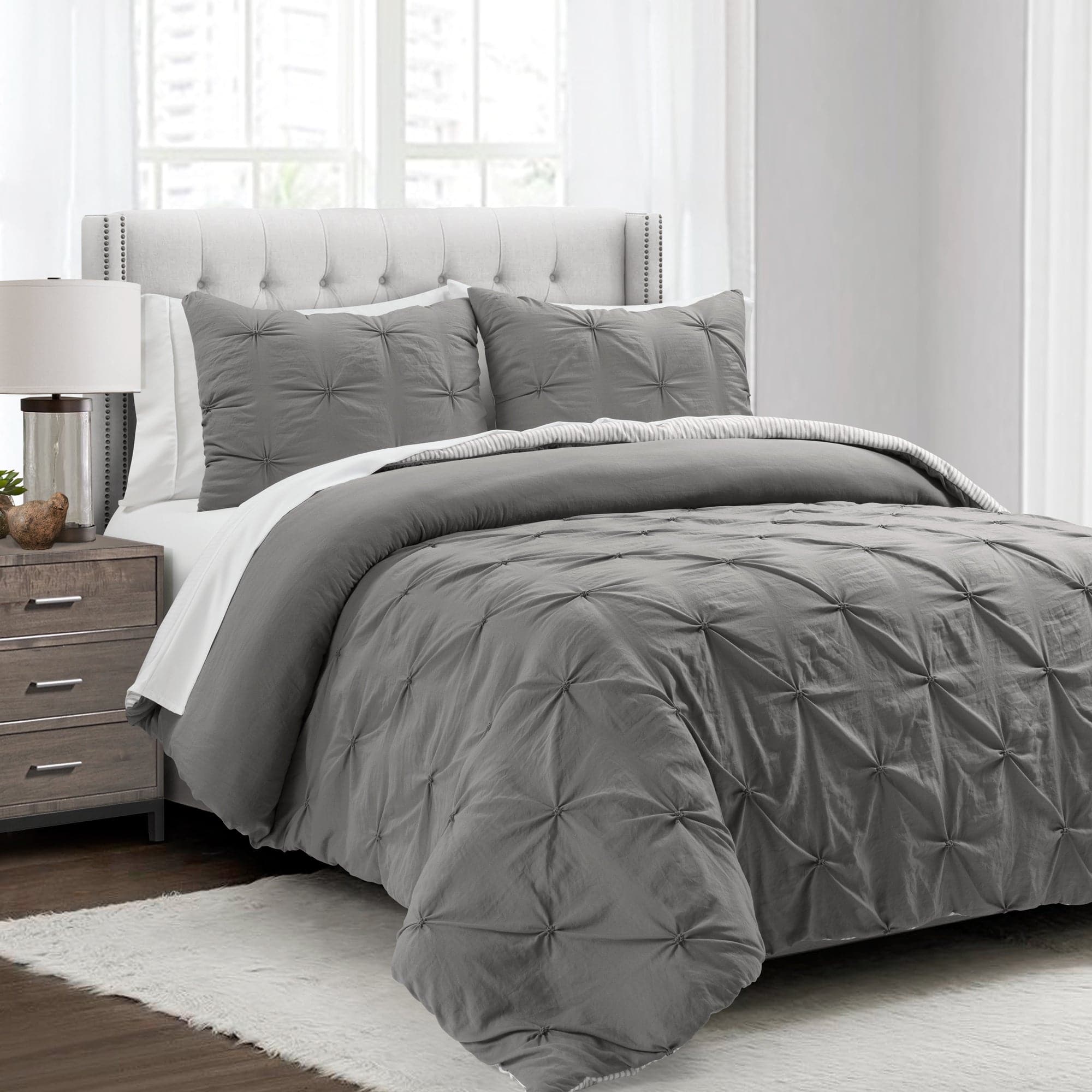 Ravello Pintuck Reversible Comforter Bed in a Bag Set - Queen Size Luxury Bedding for Master Bedroom & Guest Room | Complete Comforter, Sheet Set & Pillow Shams