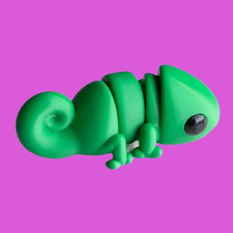 3D Printed Small Chameleon Toy - Realistic Mini Reptile Model for Kids, Collectors & Home Decor | Perfect for Gifts, Science Projects & Desk Display