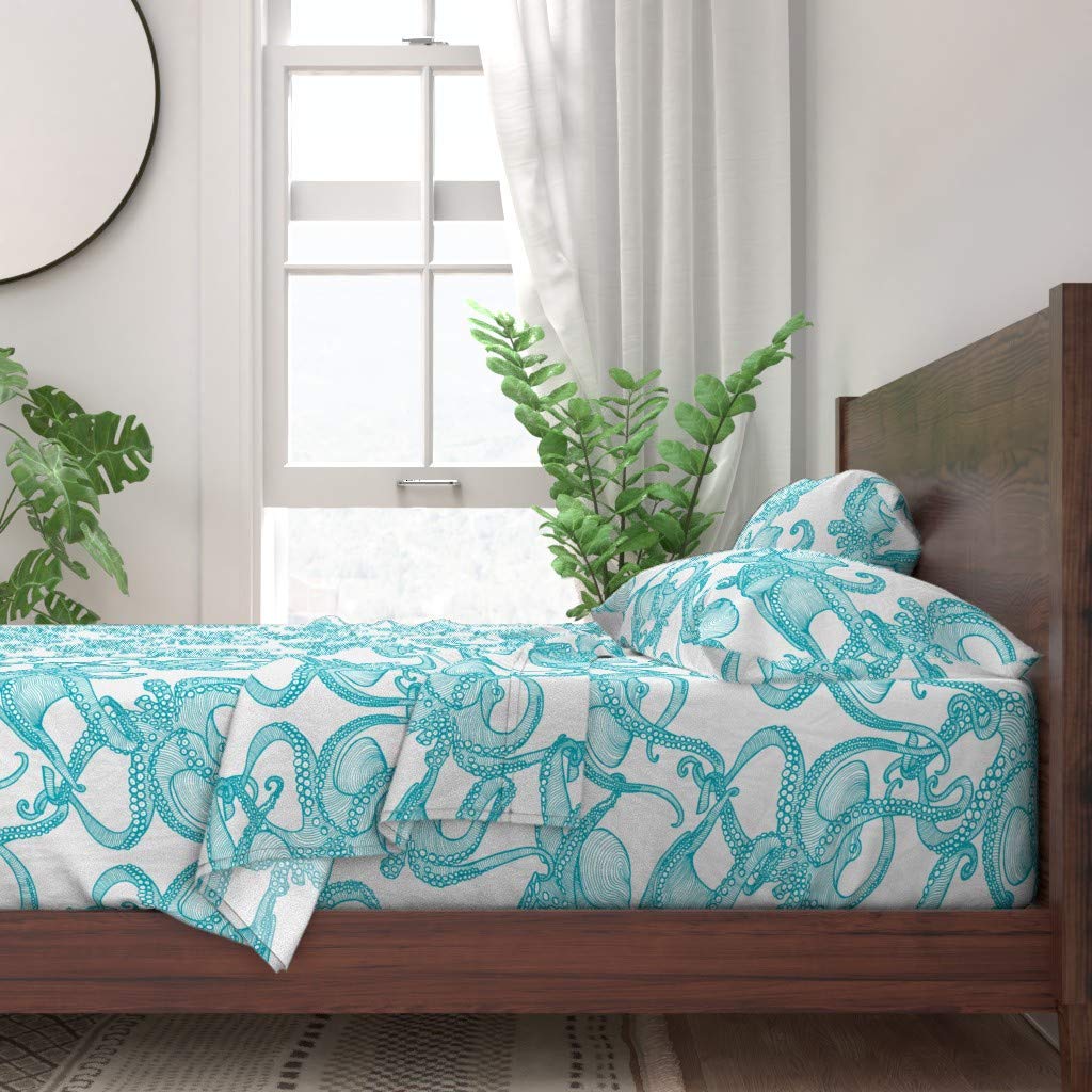 100% Cotton Twin Sheet Set - Blue & White Ocean Sea Creatures Print with Turquoise Octopus Design | Soft & Breathable Bedding for Kids & Teens Rooms | Perfect for Coastal, Nautical & Underwater Themed Decor