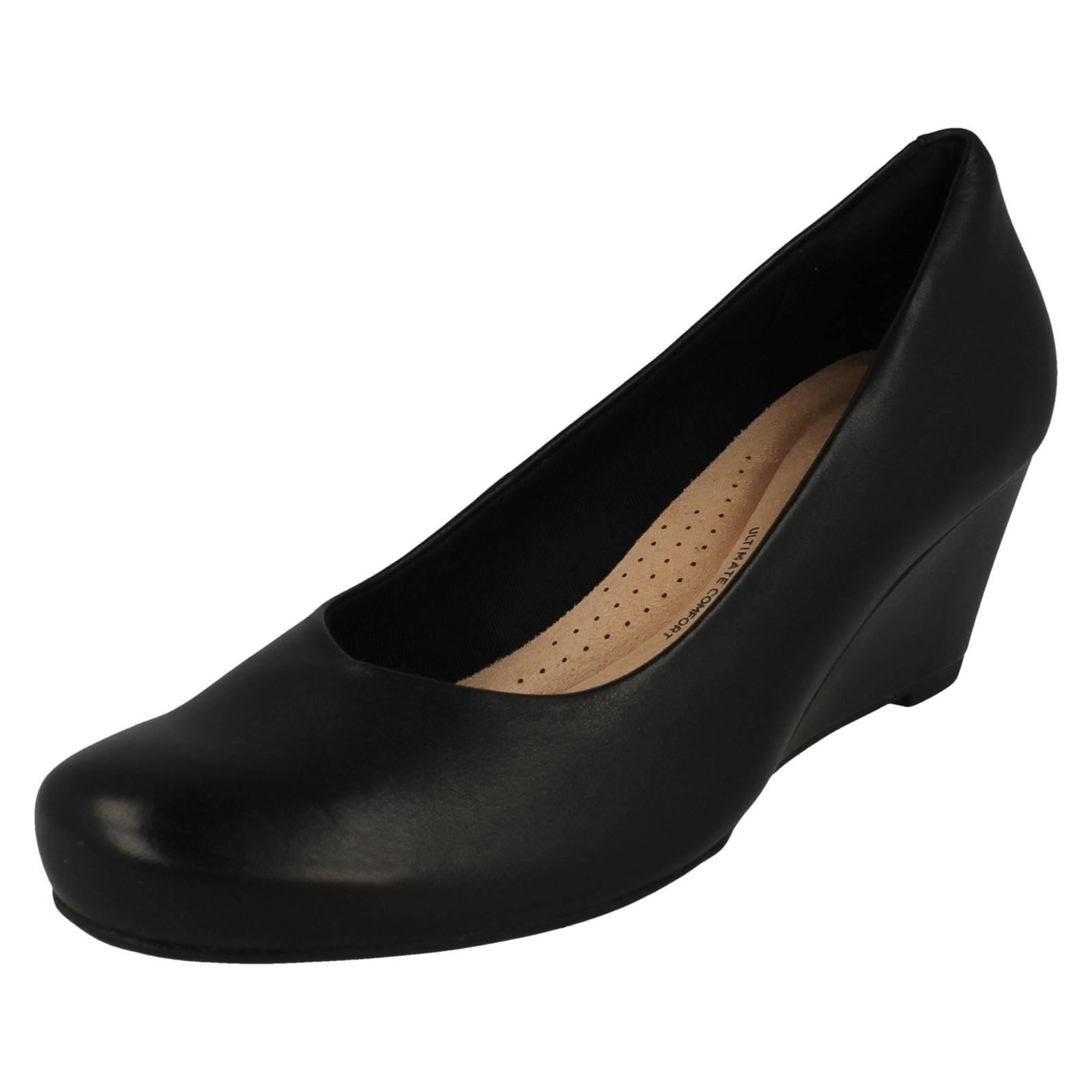 Clarks Women's Closed Toe Sandals - Black Leather Comfort Shoes Size 6 UK | Casual Walking & Summer Outdoor Wear