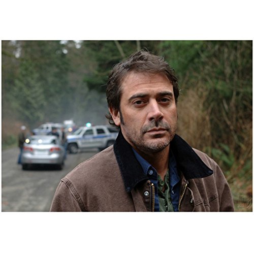 Jeffrey Dean Morgan Close Up 8x10 Photo with Police Car & Crime Scene Background - Perfect for Fans, Collectors, and Home Theater Decor