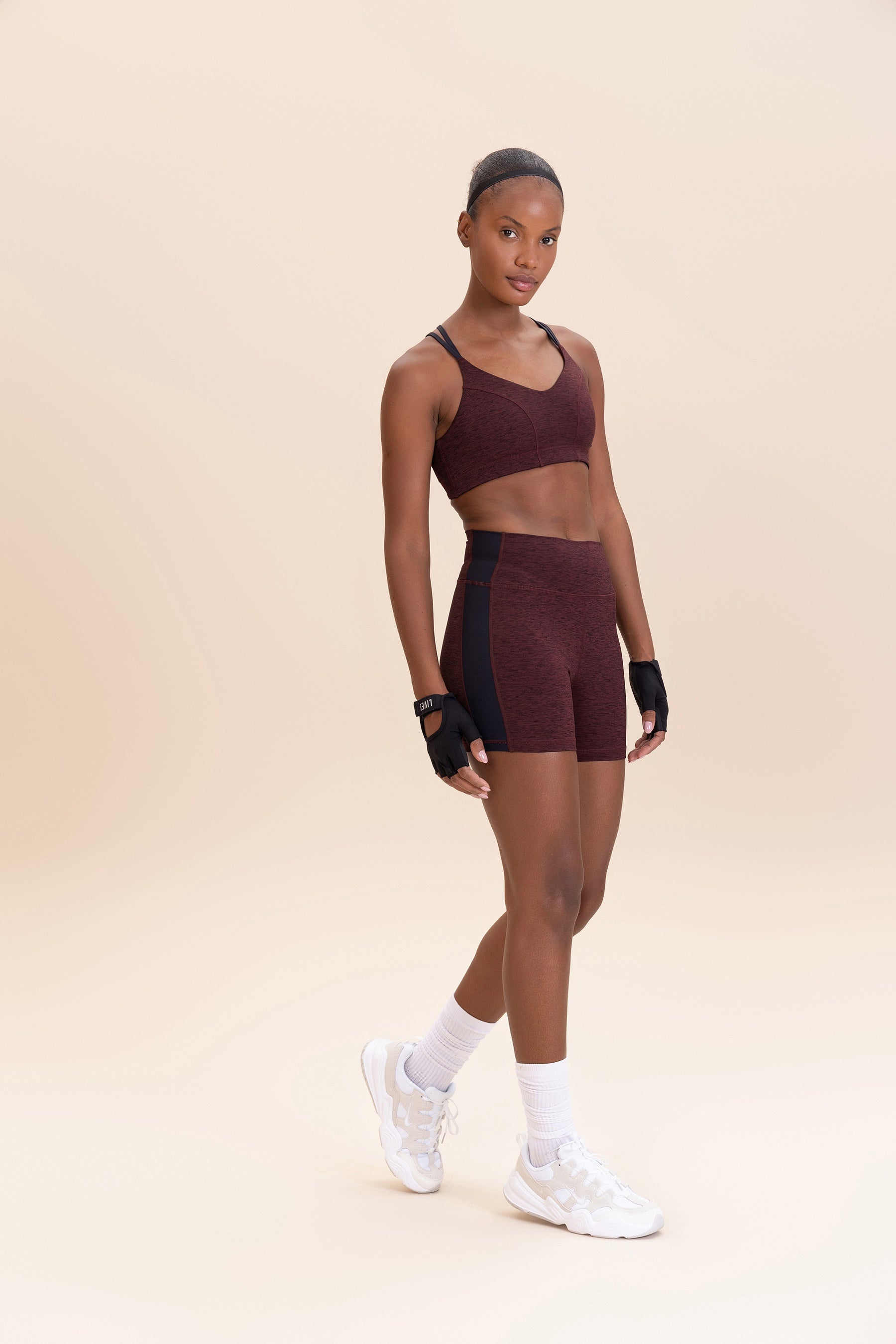 High Support Cross Groove Sports Bra for Women - Breathable & Moisture Wicking Workout Top for Running, Yoga & Gym - Perfect for High-Intensity Training & Active Lifestyles