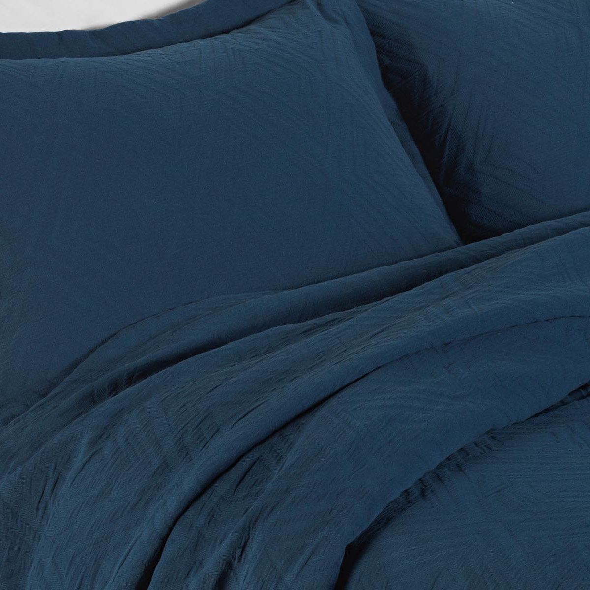Padstow Woven Denim Bedspread - Soft & Durable Cotton Throw Blanket for Bed, Couch, Sofa & Home Decor