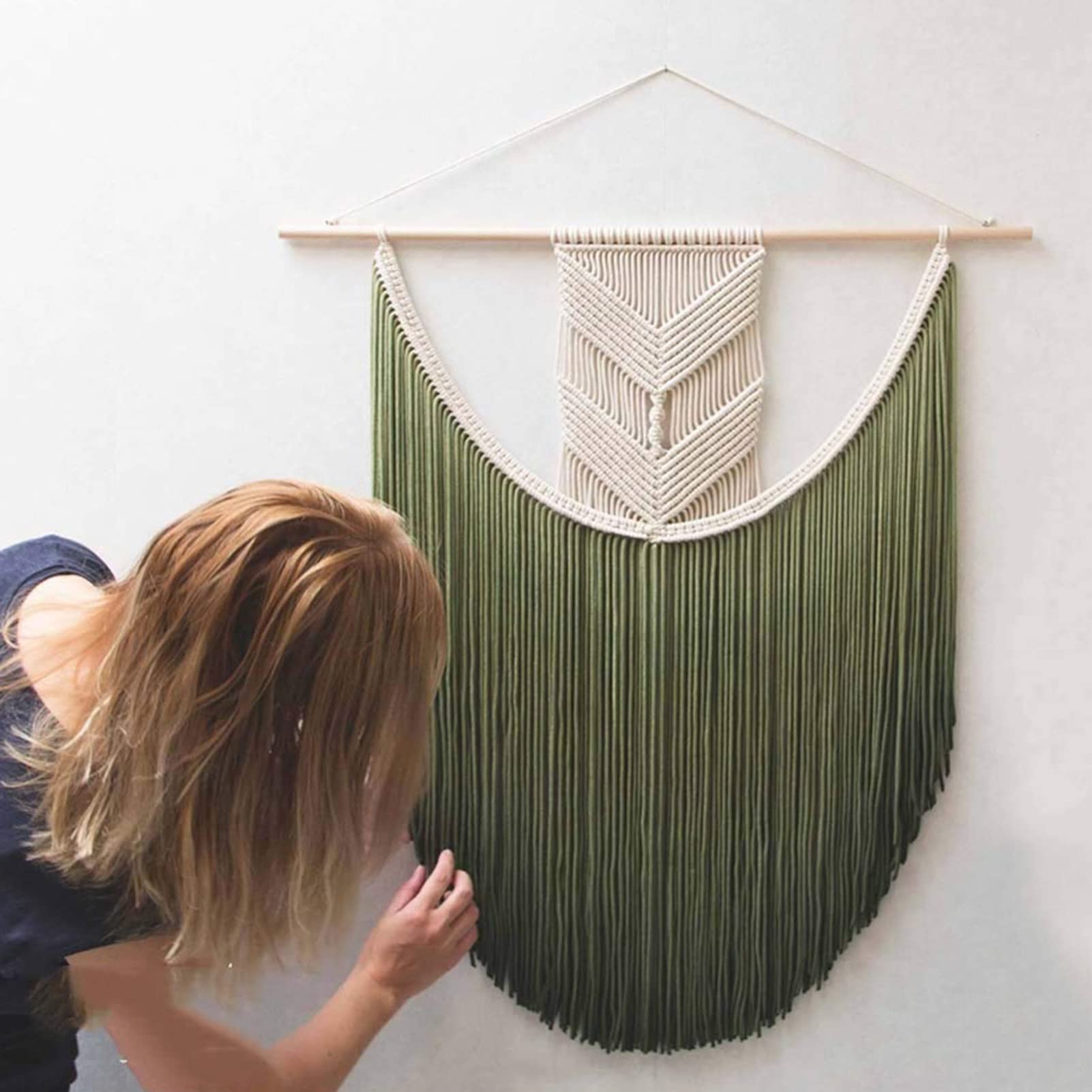 Handmade Bohemian Macrame Wall Hanging Tapestry - Woven Textile Art Decor for Living Room, Bedroom & House - Perfect for Boho Home Decor, Wall Art & Cozy Interior Design