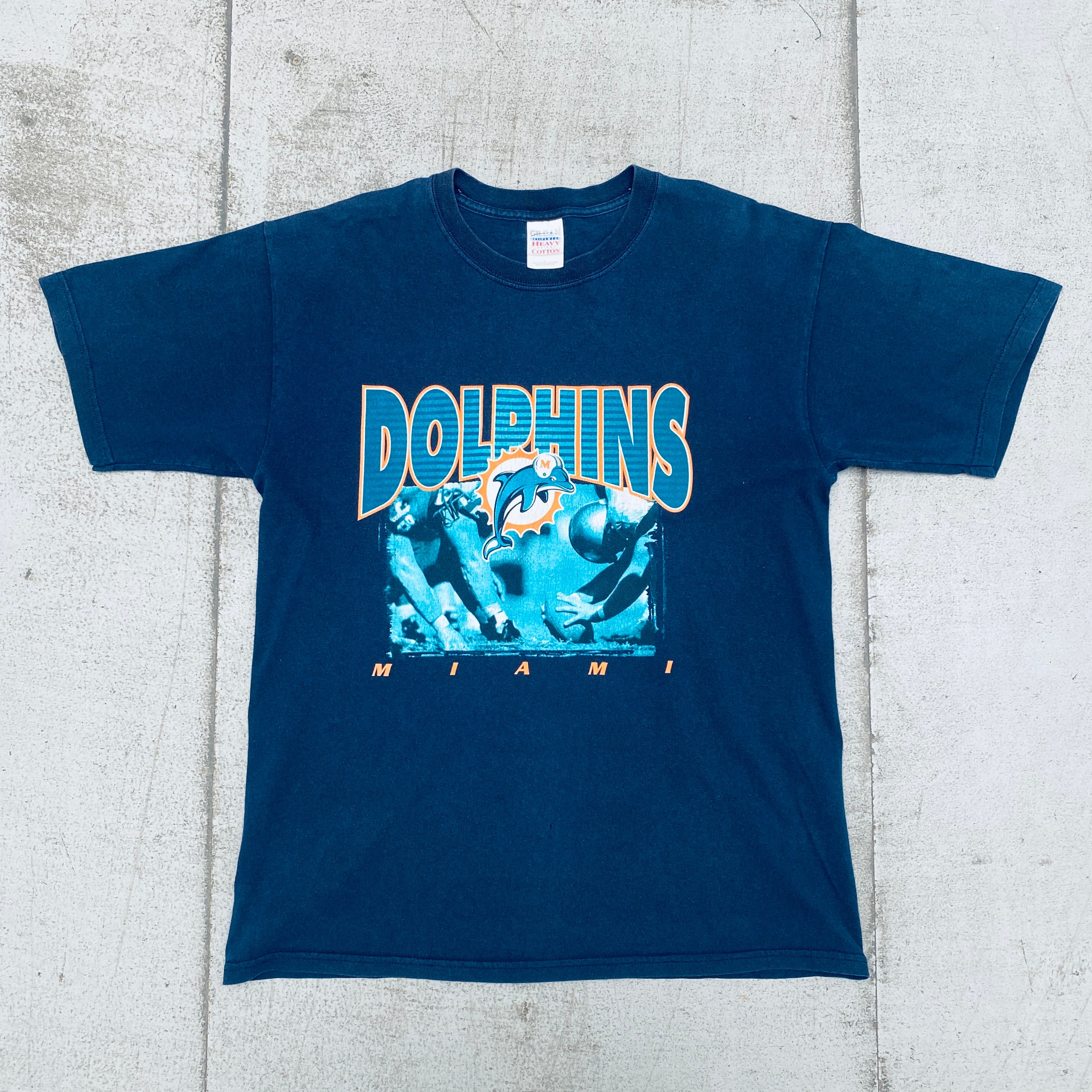 Miami Dolphins 1990s Vintage Graphic Spellout T-Shirt (Large) - Perfect for NFL Fans, Game Day Outfits & Retro Sports Fashion