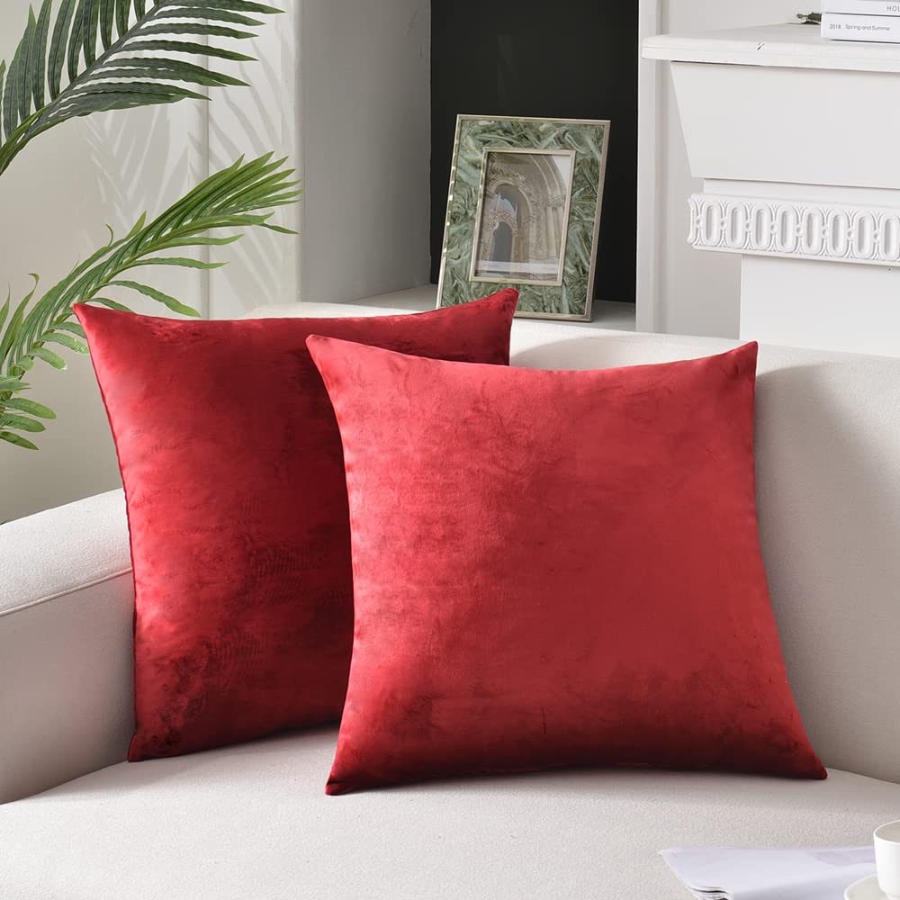 Luxury Velvet Throw Pillow Covers 22x22 Inch - Soft Decorative Square Pillow Cases for Couch, Sofa & Bedroom - Pack of 2 in Elegant Wine Red - Perfect for Home Decor, Living Room Accents & Cozy Interior Styling