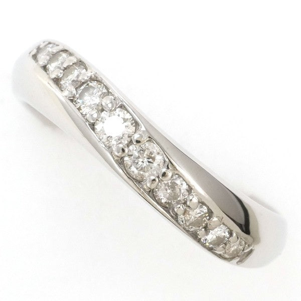 18K White Gold Diamond Ring for Women - Elegant Solitaire Engagement & Wedding Band - Perfect for Proposals, Anniversaries, and Special Occasions