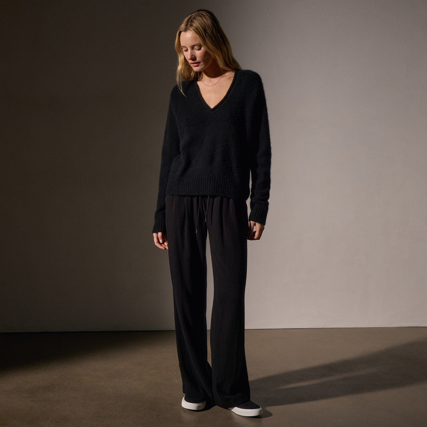 Luxury Cashmere Soft V-Neck Sweater for Women - True Black | Warm & Cozy Winter Pullover for Casual Wear & Office Outfits