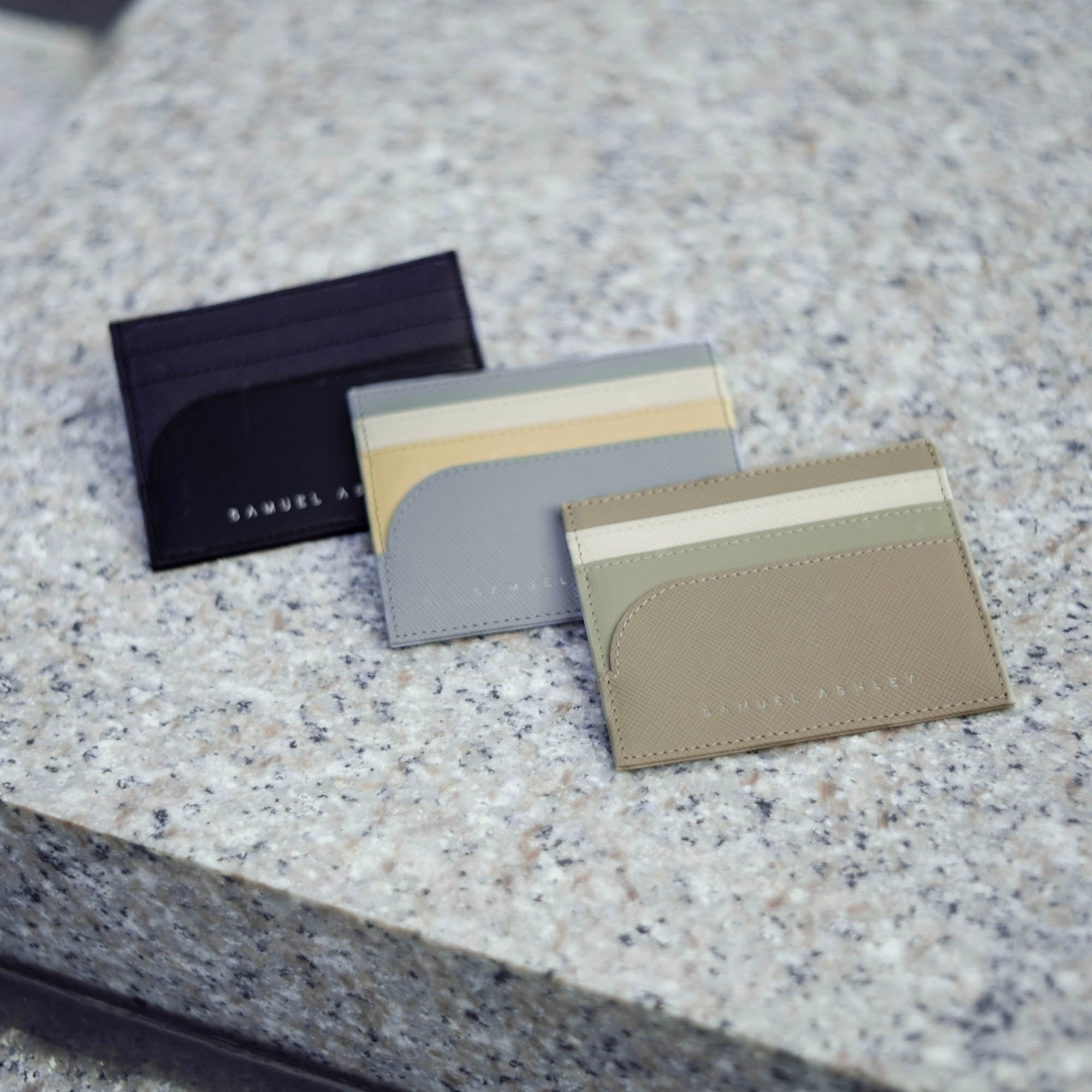 Premium Flynn Genuine Leather Card Holder - RFID Blocking Slim Wallet for Men & Women - Perfect for Travel, Business & Everyday Use