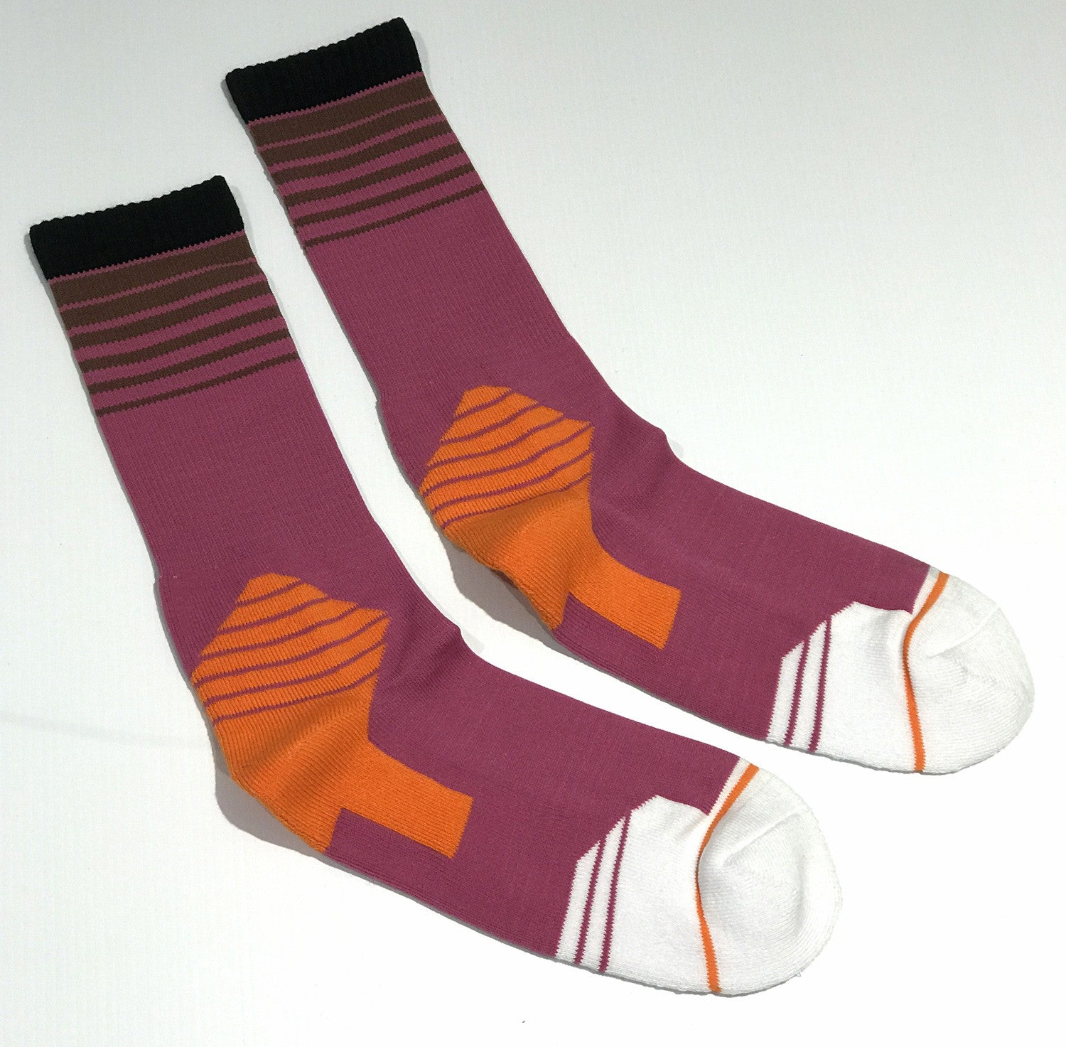 High-Performance Basketball Socks for Men & Women - Moisture-Wicking, Cushioned, Non-Slip Sports Socks - Perfect for Games, Training, and Everyday Wear