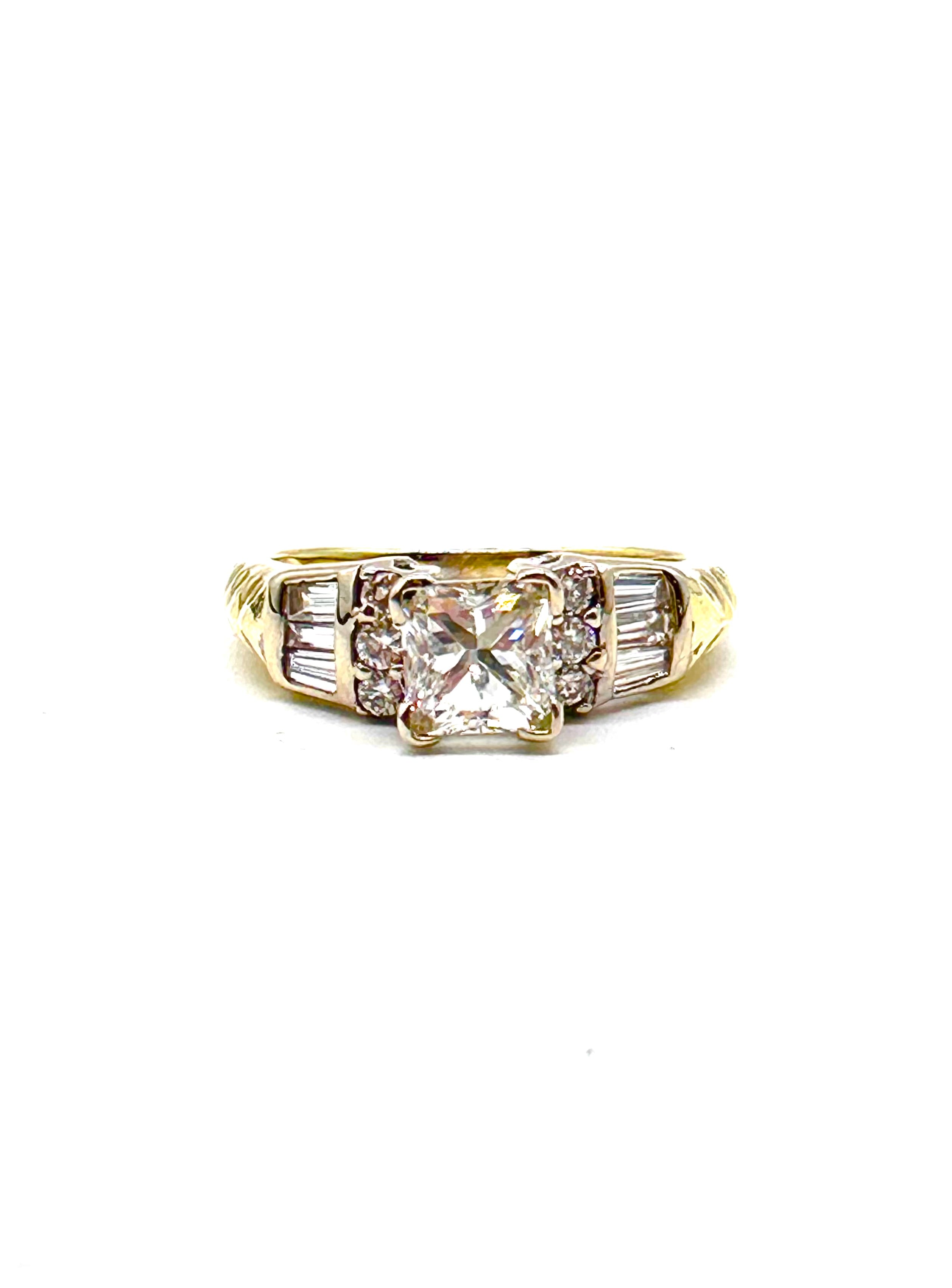 Exquisite Radiant Cut Diamond Ring with Round & Baguette Accents - Perfect for Engagement, Wedding & Anniversary Gifts