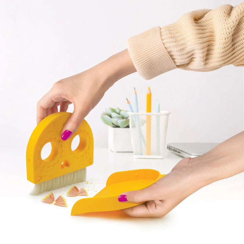 Fred Dead Pan Table Dustpan and Brush Set - Compact Cleaning Kit for Kitchen, Office, and Home Use - Easy Sweeping for Crumbs and Debris