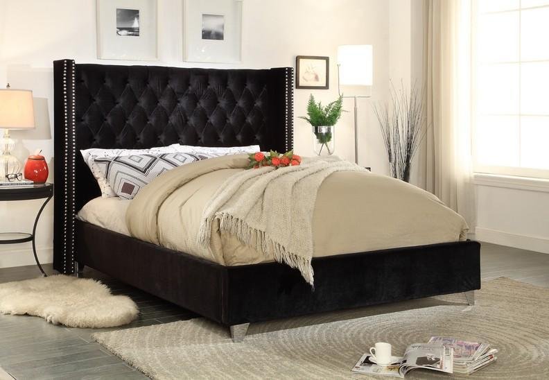 Luxury Black Velvet Upholstered King Size Bed Frame with Nailhead Trim and Wingback Design - Perfect for Master Bedroom, Guest Room & Modern Home Decor
