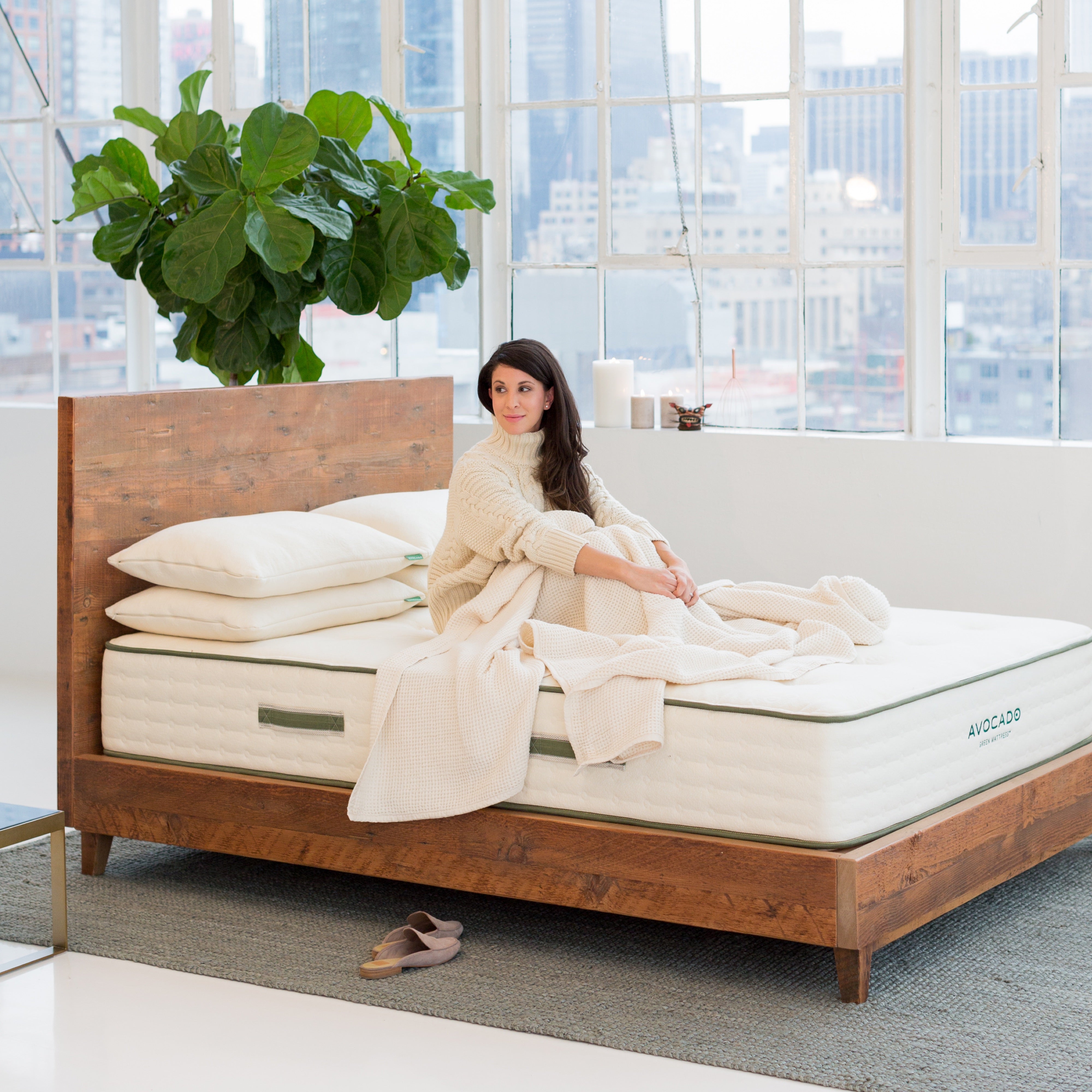 Solid Wood Bed Frame - Queen Size, Sturdy & Eco-Friendly Platform Bed with Underbed Storage | Perfect for Modern Bedrooms, Guest Rooms & Small Spaces