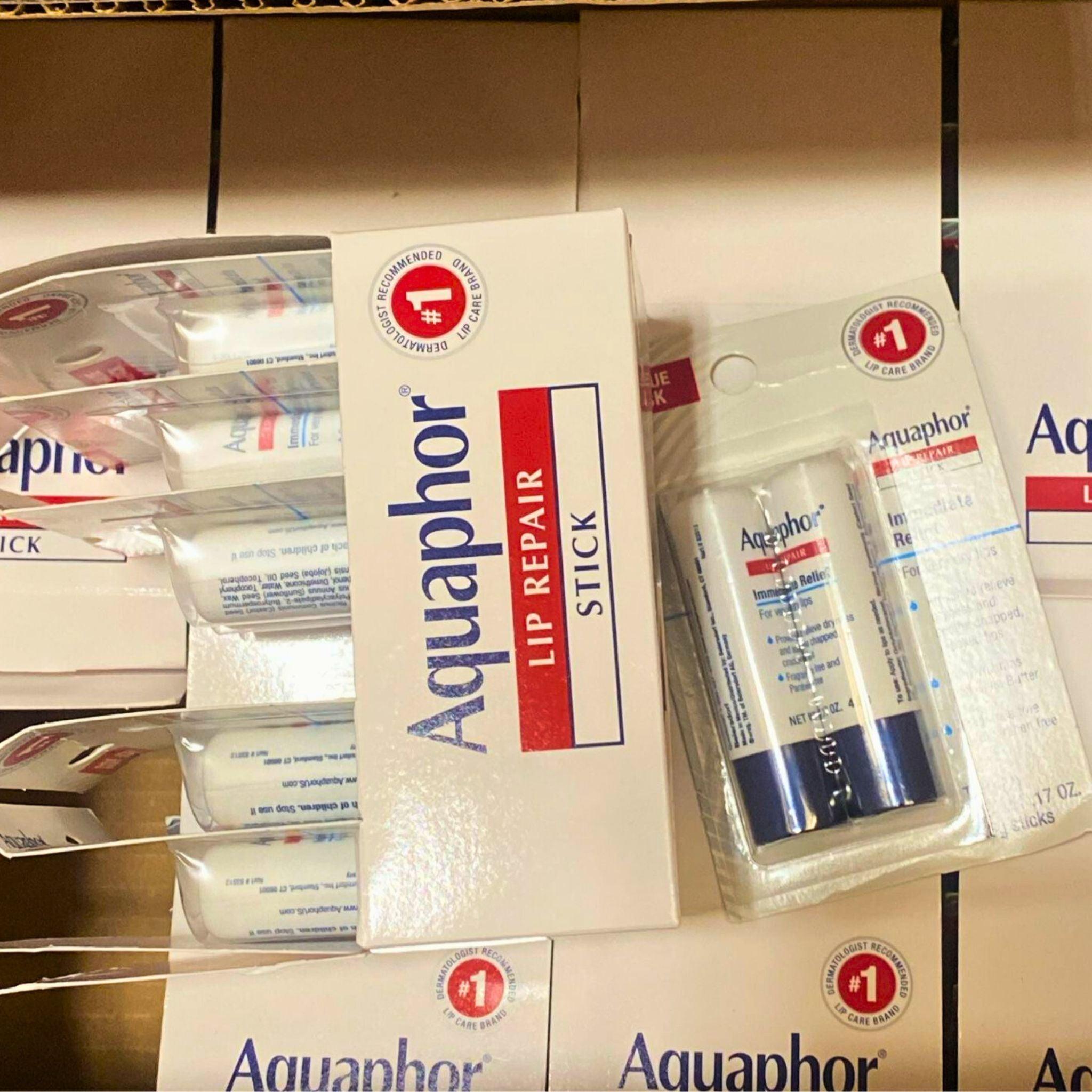 Aquaphor Lip Repair Balm for Dry & Chapped Lips - Immediate Relief, 4.8g (2 Sticks) - 96 Pieces Bulk Pack - Perfect for Winter Care, Travel & Daily Lip Protection