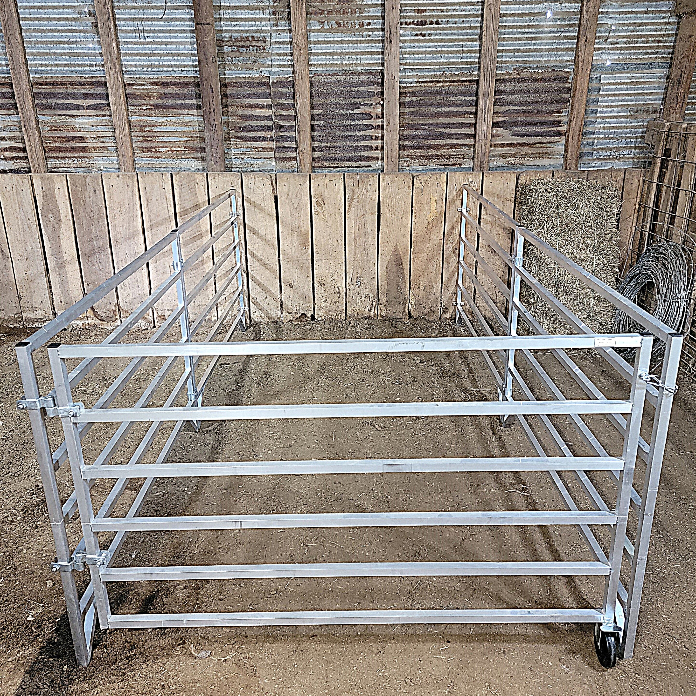 5 Ft X 10 Ft Aluminum Stall Kit with 6 Rails - Wall Mounted Horse Stall (4 Panels + 1 Gate) for Barns, Stables & Indoor Riding Arenas