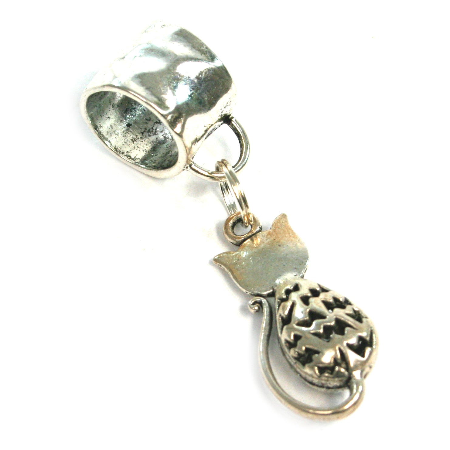 Stylish Sitting Cat Design Scarf Jewelry - Elegant Fashion Accessory for Women, Perfect for Parties, Weddings & Everyday Wear