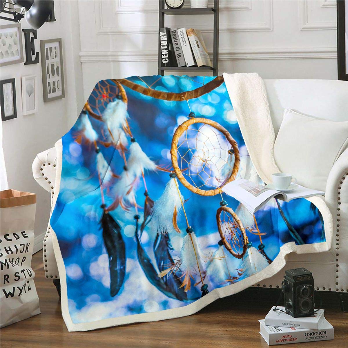 Boho Dreamcatcher Sherpa Fleece Throw Blanket - 30x40 Inch Soft Plush Blanket with Feather Print for Sofa, Bed & Nursery Decor - Cozy Luxury Blanket for Adults & Babies - Perfect for Home, Office & Gift Giving