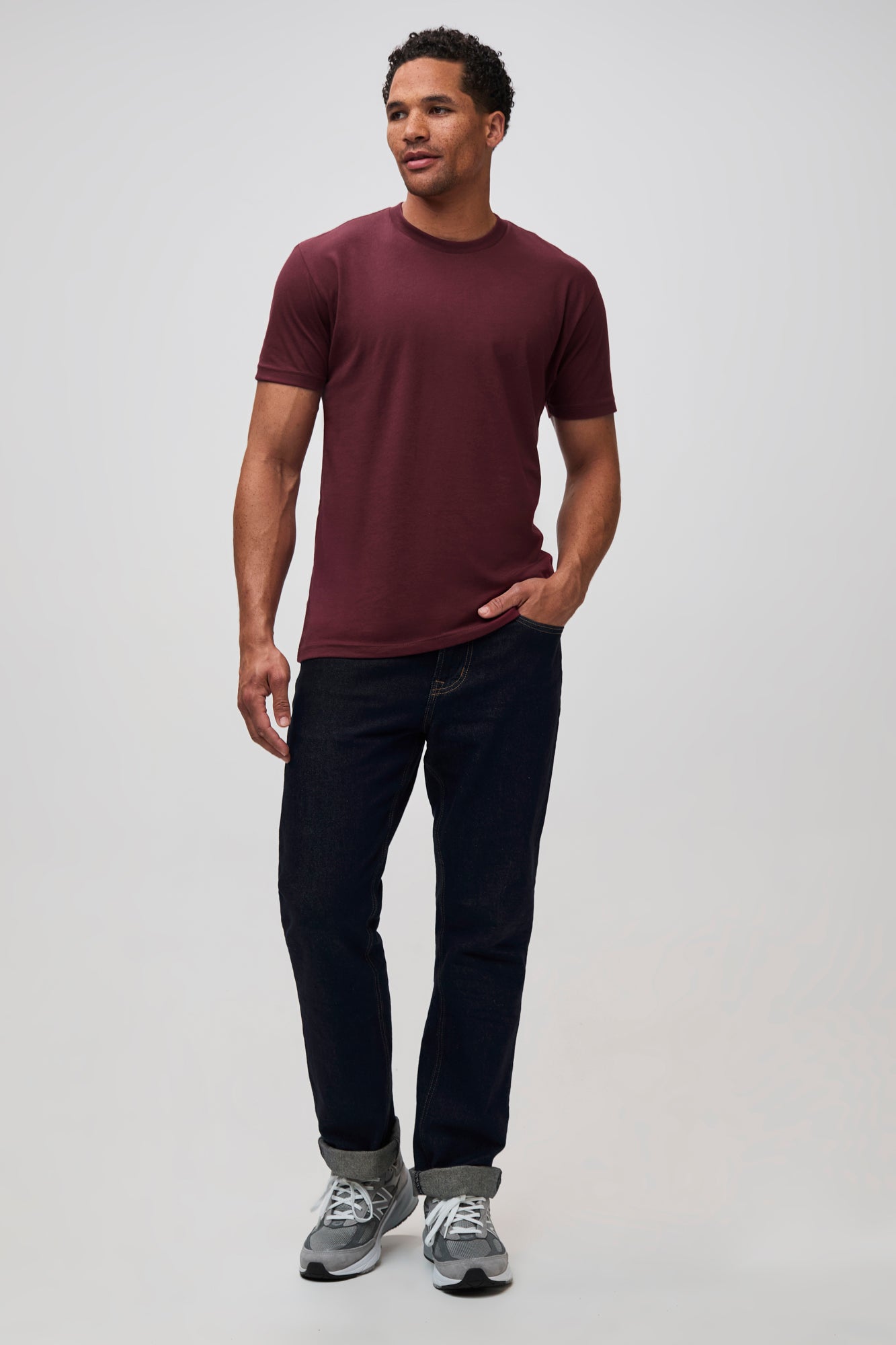 Burgundy Crew Neck Sweatshirt for Men & Women | Soft Cotton Casual Pullover | Perfect for Fall & Winter Outfits, Lounge Wear, and Gym Essentials