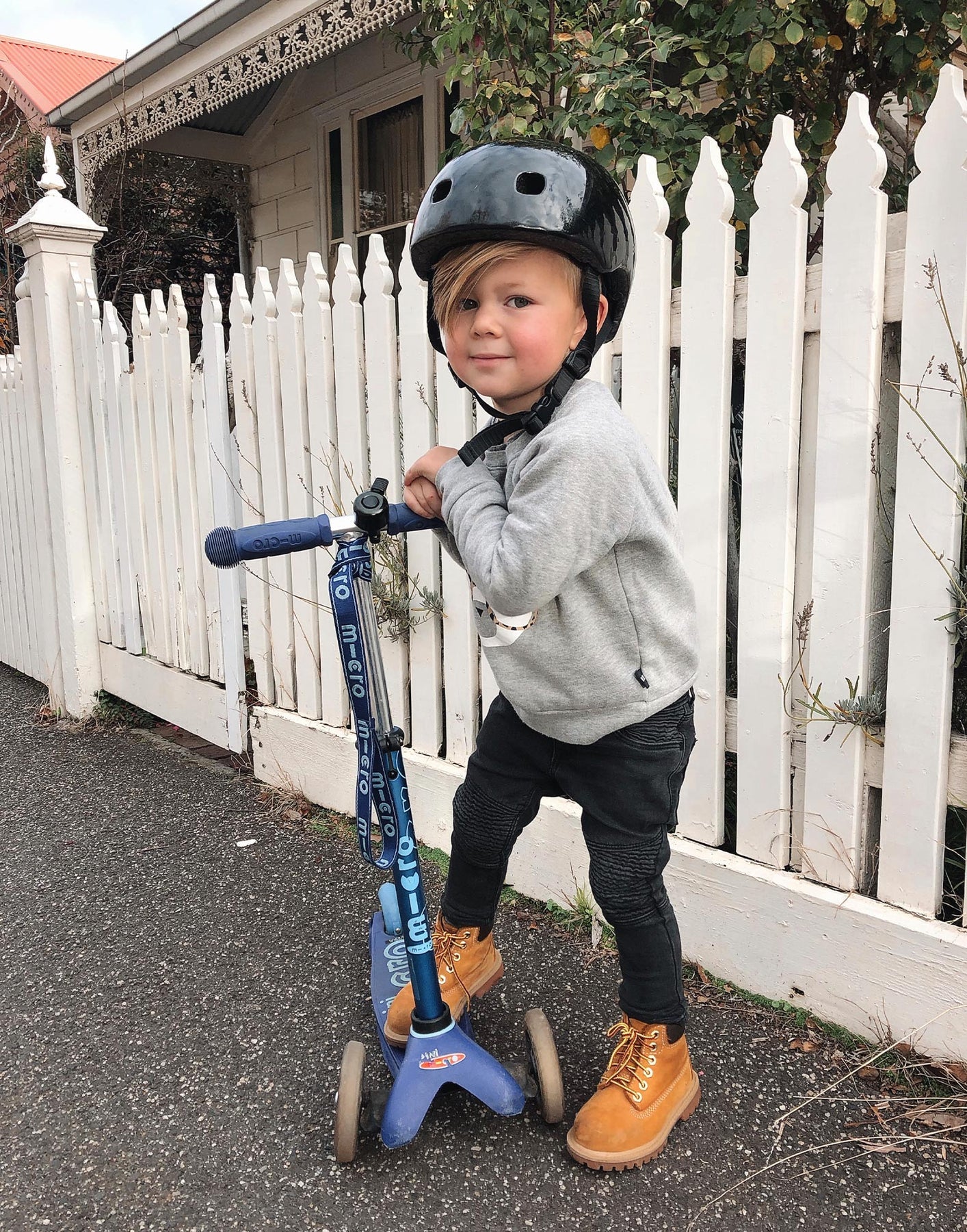 Micro Mini Deluxe 3 Wheel Scooter for Kids - Blue | Lightweight Foldable Kick Scooter for Boys & Girls Ages 3-8 | Perfect for Outdoor Play, Commuting & Neighborhood Rides