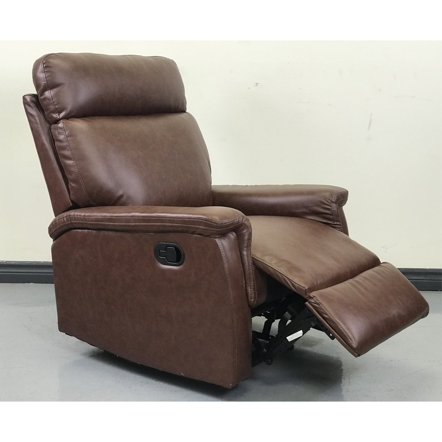 Premium 910 Gaming Recliner Chair - Ergonomic Brown Leather Gaming Chair for PC & Console Gamers - Perfect for Esports, Streaming & Home Theater Relaxation