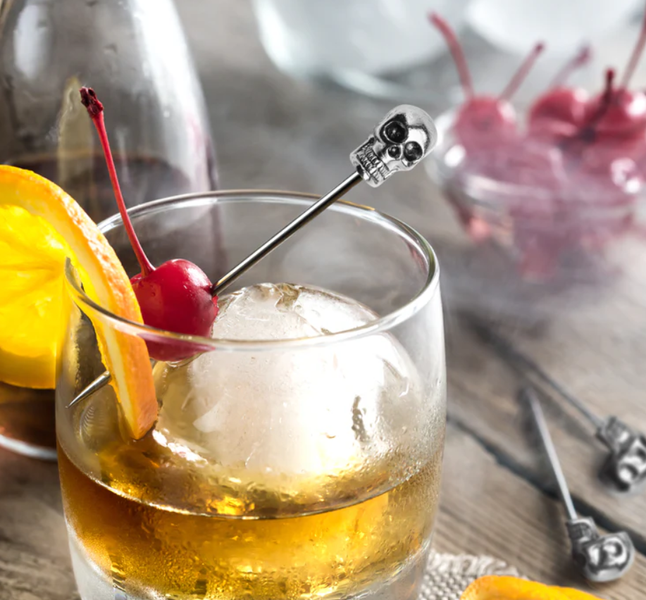 Final Touch Brain Freeze Skull Cocktail Picks - 12-Pack Stainless Steel Drink Stirrers for Halloween, Themed Parties & Home Bar Accessories - Perfect for Martinis, Cocktails & Beverage Garnishes