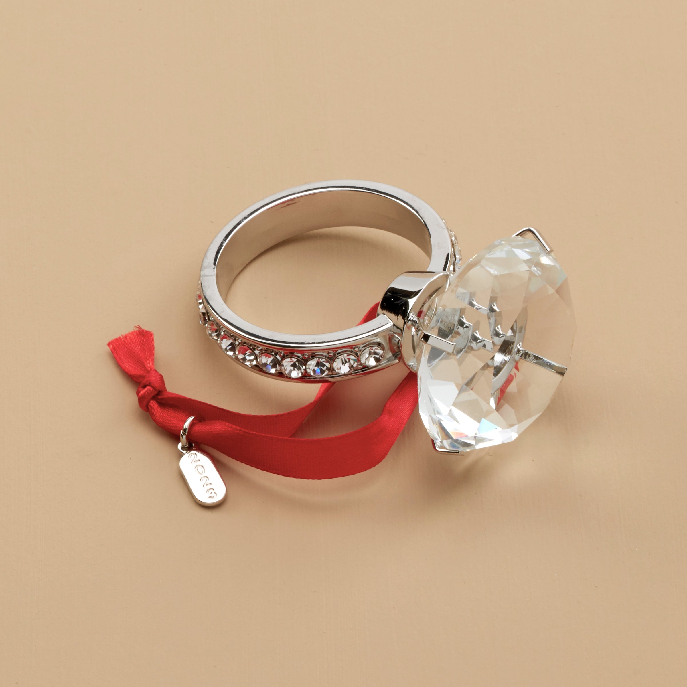 2024 Elegant Engagement Ring Ornament - Romantic Proposal Gift for Her - Perfect for Christmas, Wedding, Anniversary & Valentine's Day Decorations