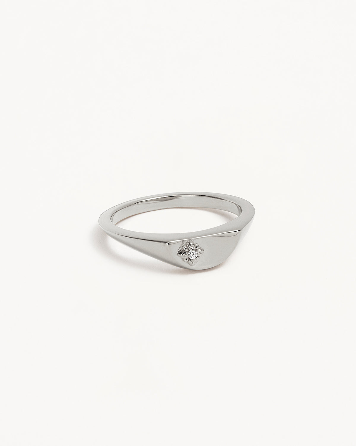 Elegant Sterling Silver Lotus Ring for Women - Handcrafted 925 Silver Jewelry - Perfect for Weddings, Gifts & Boho Fashion