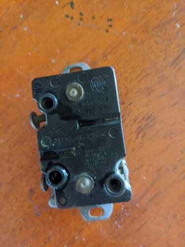 20A 250V to 10A 575V Twist Lock Socket Adapter - Heavy Duty Electrical Connector for Industrial Equipment, Generators & RV Power Hookups
