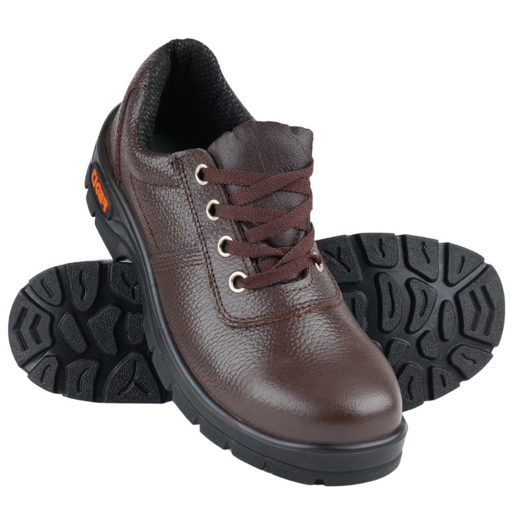 Highlander Men's Waterproof Hiking Boots - Lightweight Outdoor Trekking Shoes for Men, Durable Traction & Comfortable Support - Perfect for Hiking, Camping & Mountain Climbing Adventures