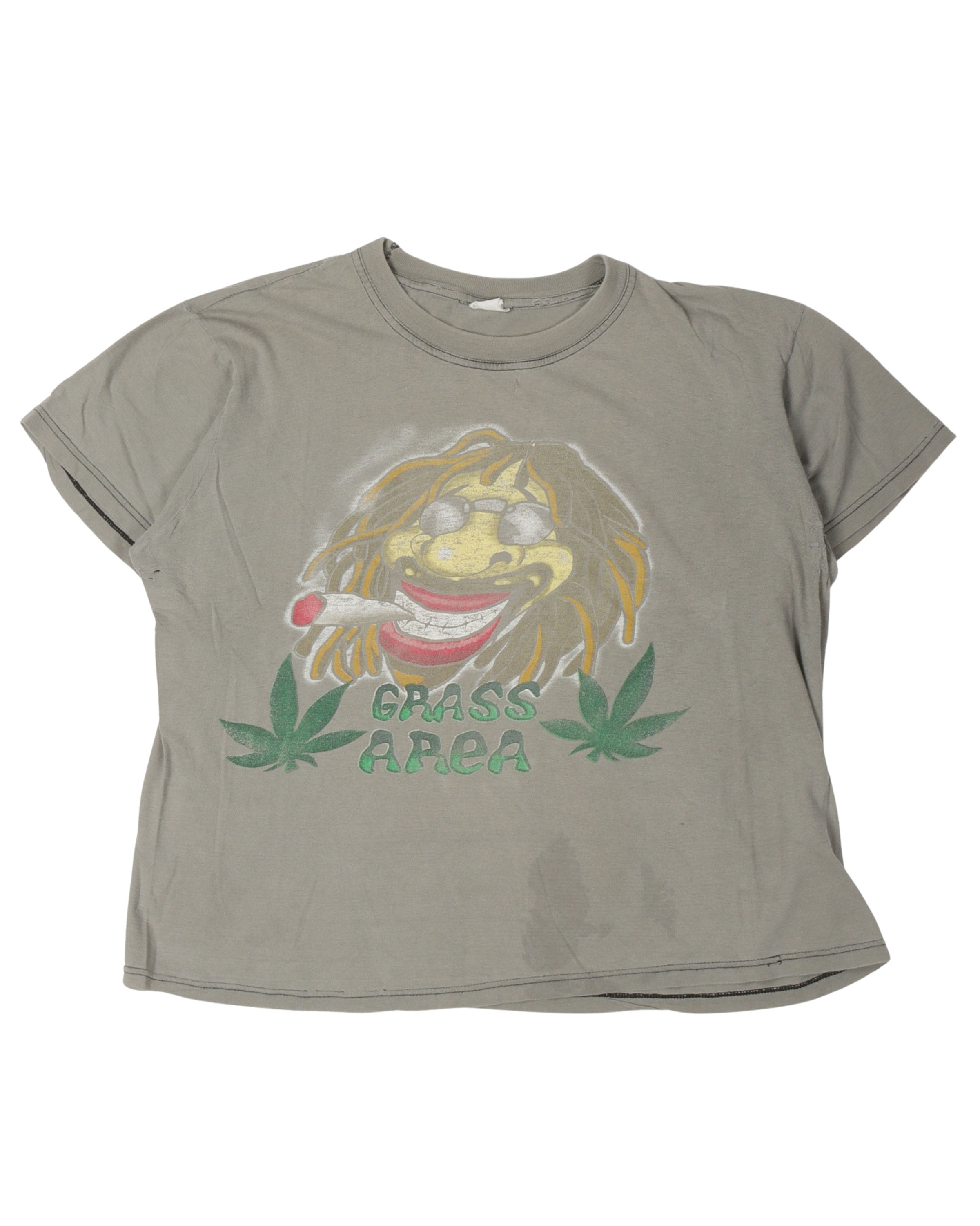 Grass Area Graphic T-Shirt for Men & Women - Trendy Casual Tee for Outdoor Activities, Music Festivals & Streetwear Fashion
