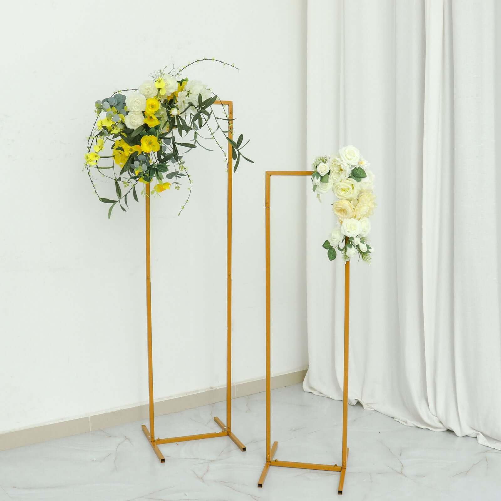 Gold Wedding Flower Stand - 4.5ft Metal Backdrop & Vase Column for Wedding Centerpiece Decor