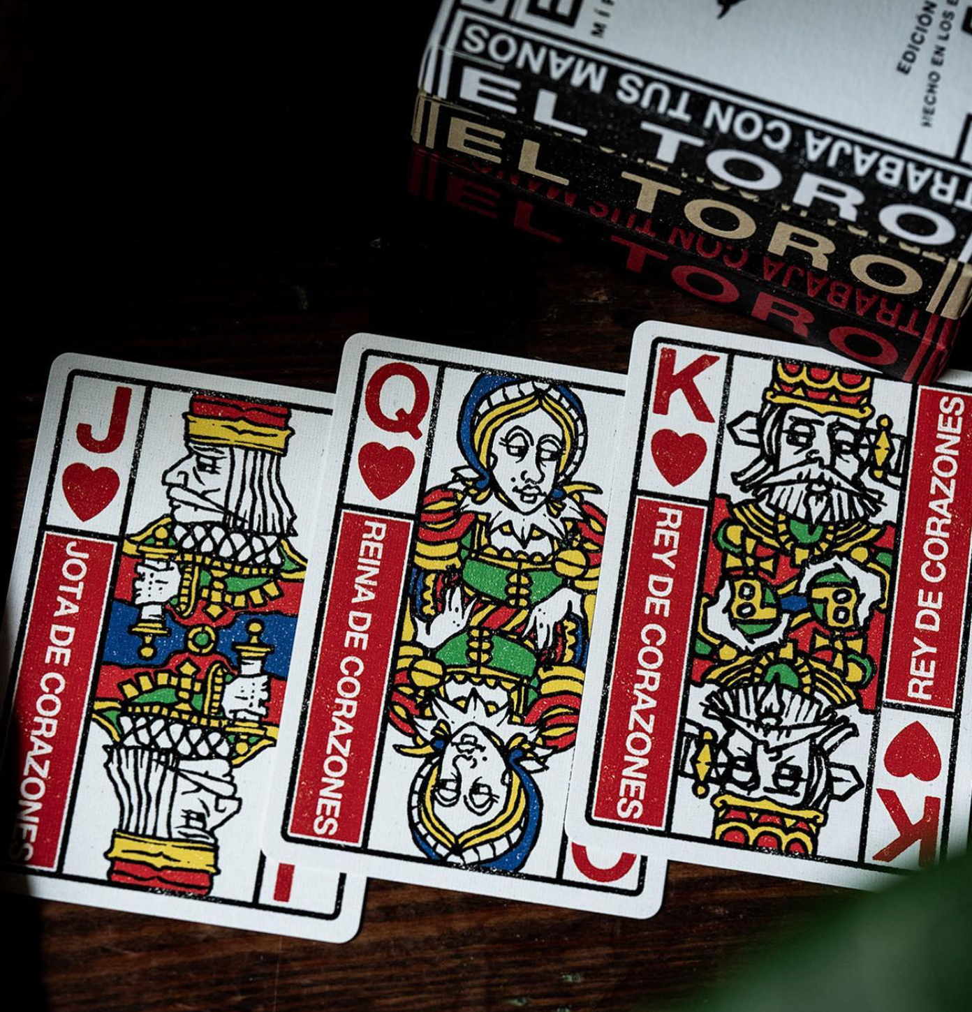 El Toro Premium Playing Cards - High-Quality Poker Cards for Magic Tricks, Card Games & Collectibles - Perfect for Poker Nights, Casino Parties & Family Gatherings