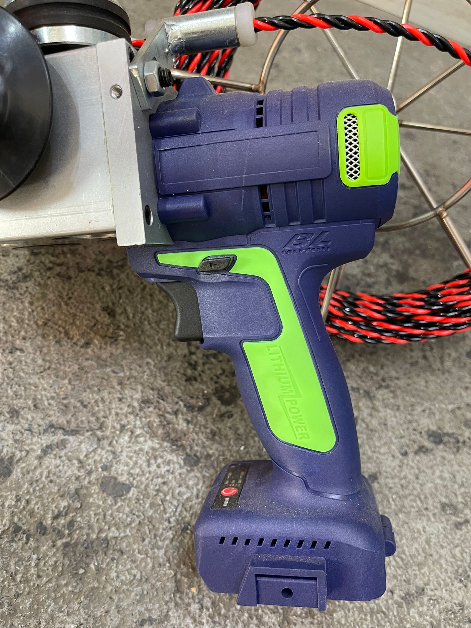 Aiko 130kg 88V Electric Cable Puller with 20m Cable, 2 Rechargeable Batteries & Fast Charger | CP DC130 88V Model | Perfect for Construction, Industrial Wiring & DIY Electrical Projects