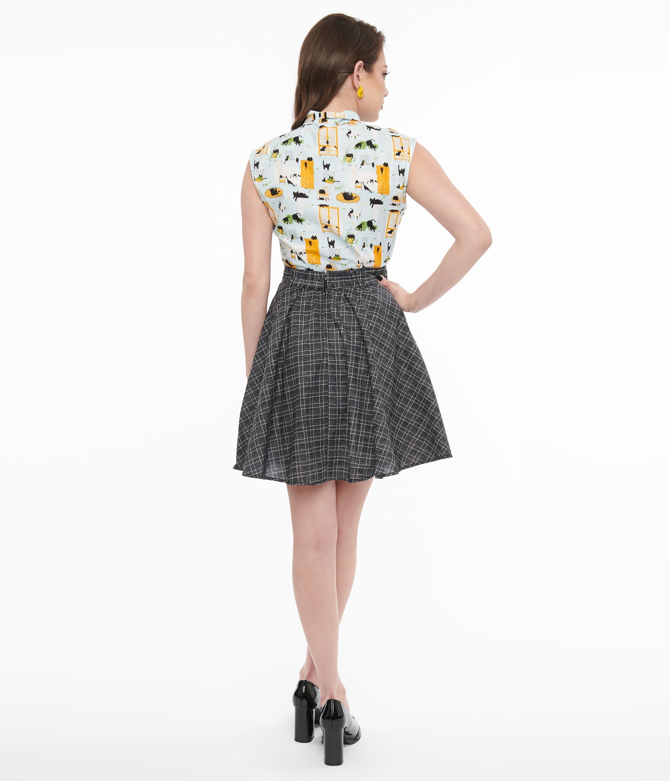 Vintage 1950s Black & White Checkered Cotton Skater Skirt for Women - Retro Swing Skirt for Casual Outfits, Rockabilly Style & Pin-Up Fashion